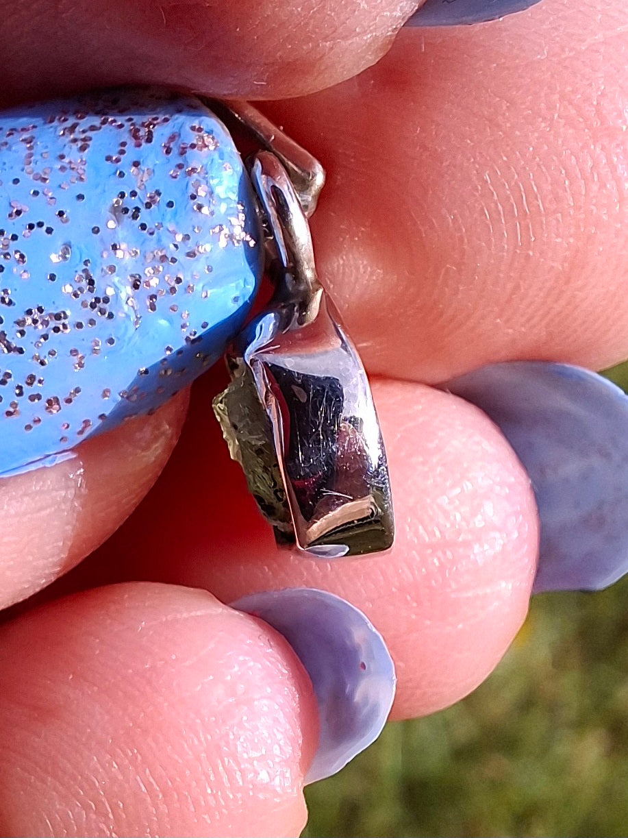 Moldavite Pendant, 925 Silver, Tektite (Ref: P53)