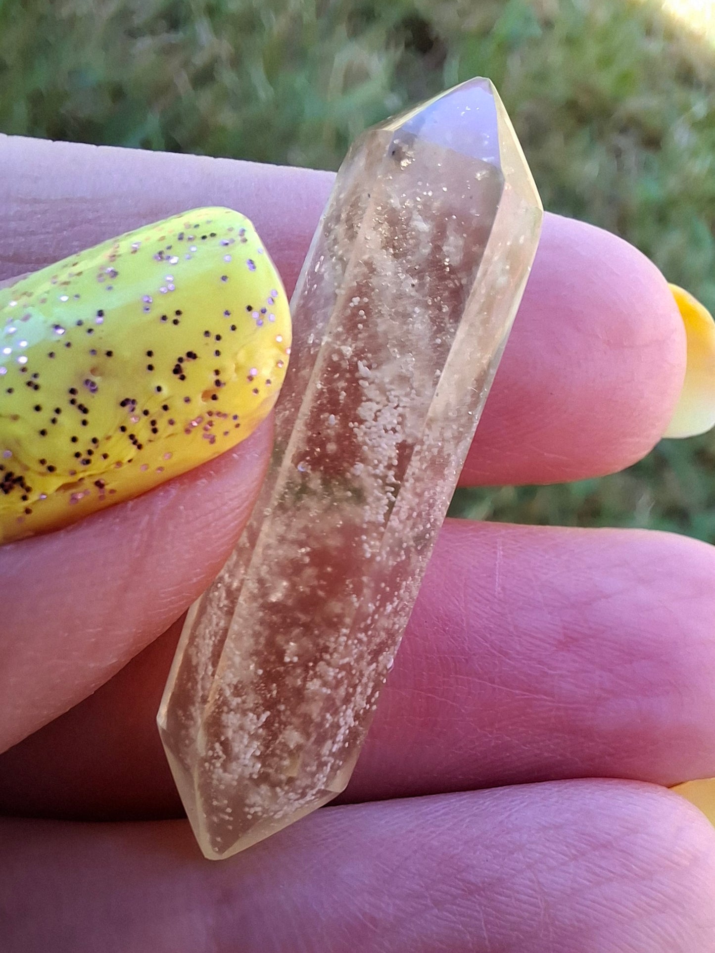 Libyan Desert Glass DT Carving, 3.94g, Tektite (Ref: LDT5)
