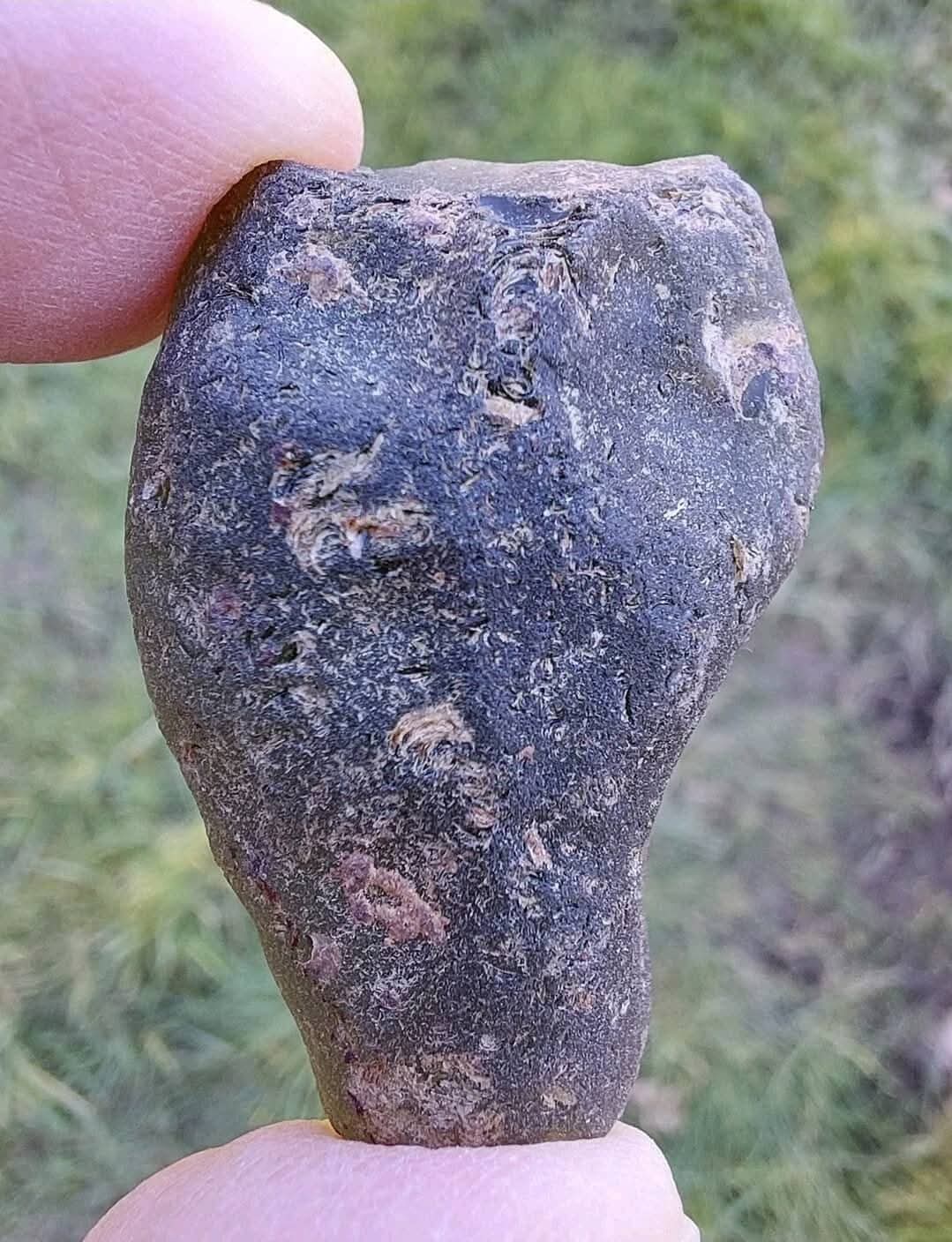 Moldavite Piece, CHLUM FIELD, 15.77g, Tektite (Ref: 1045)