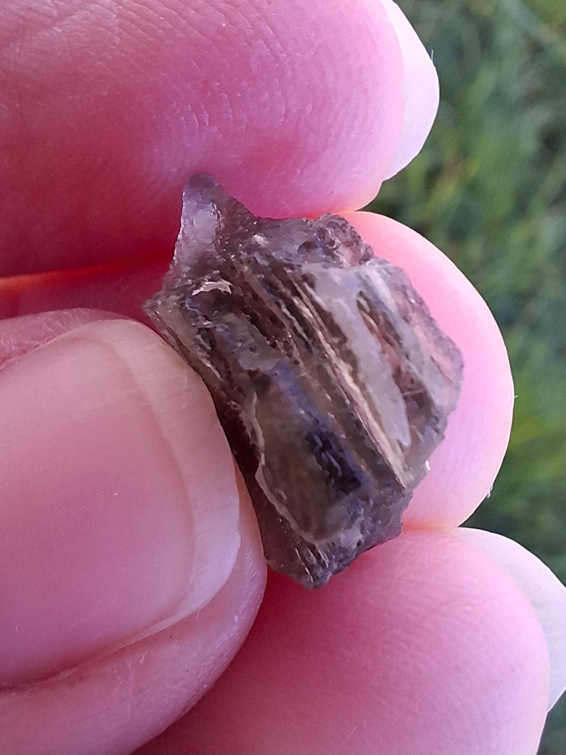 DRILLED, Moldavite Piece, 1.07g, Tektite (Ref: D15)
