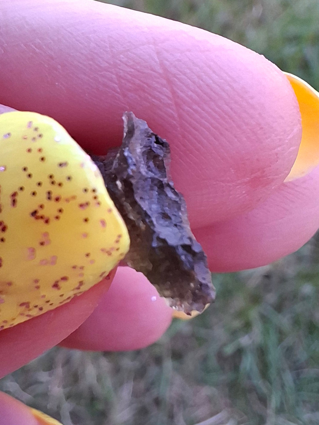 Moldavite small Piece, 0.34g, Tektite (Ref: 1476)