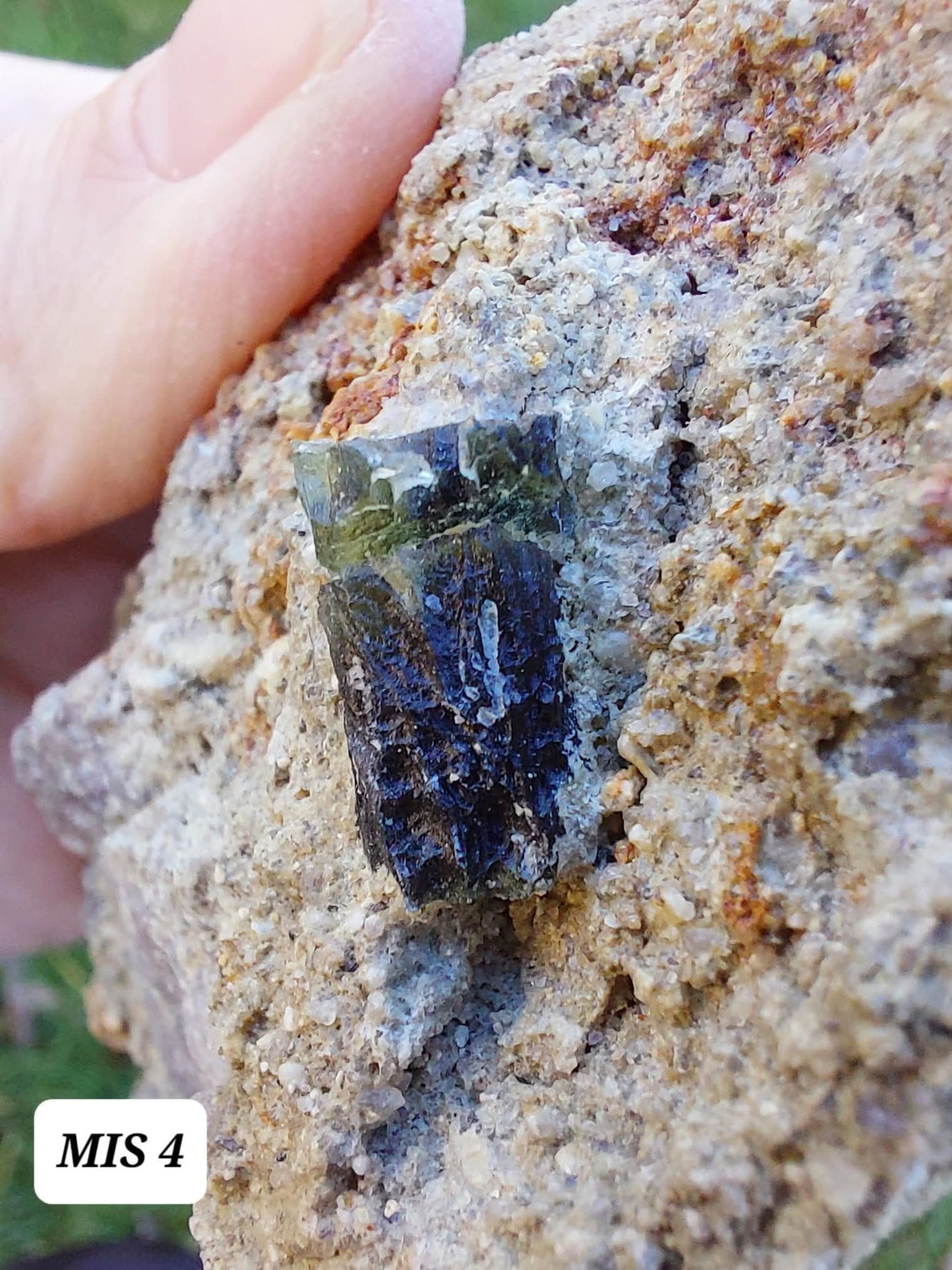Moldavite In-Situ (in matrix), Besednice, Est- 2g, Tektite (Ref: MIS4)