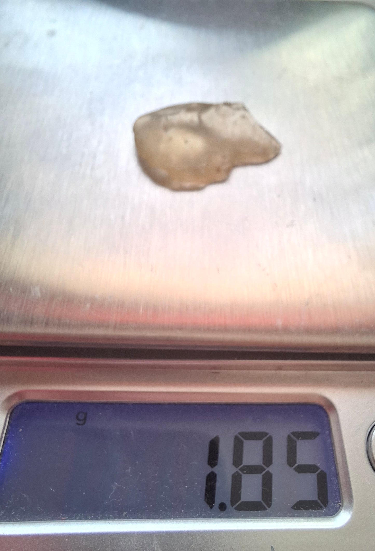 Libyan Desert Glass small Piece, 1.85g, Tektite (Ref: LE256)
