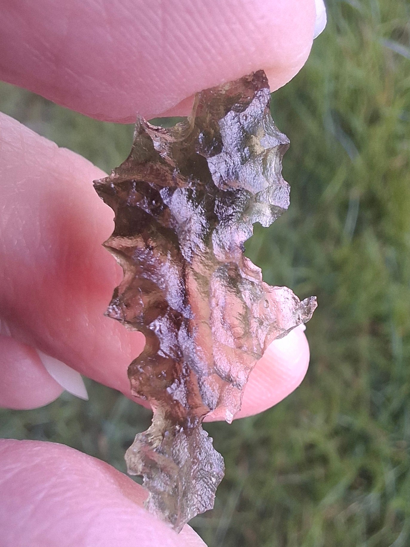 Moldavite Piece, JEZKOVNA BESEDNICE, 0.98g, Tektite (Ref: 1263)