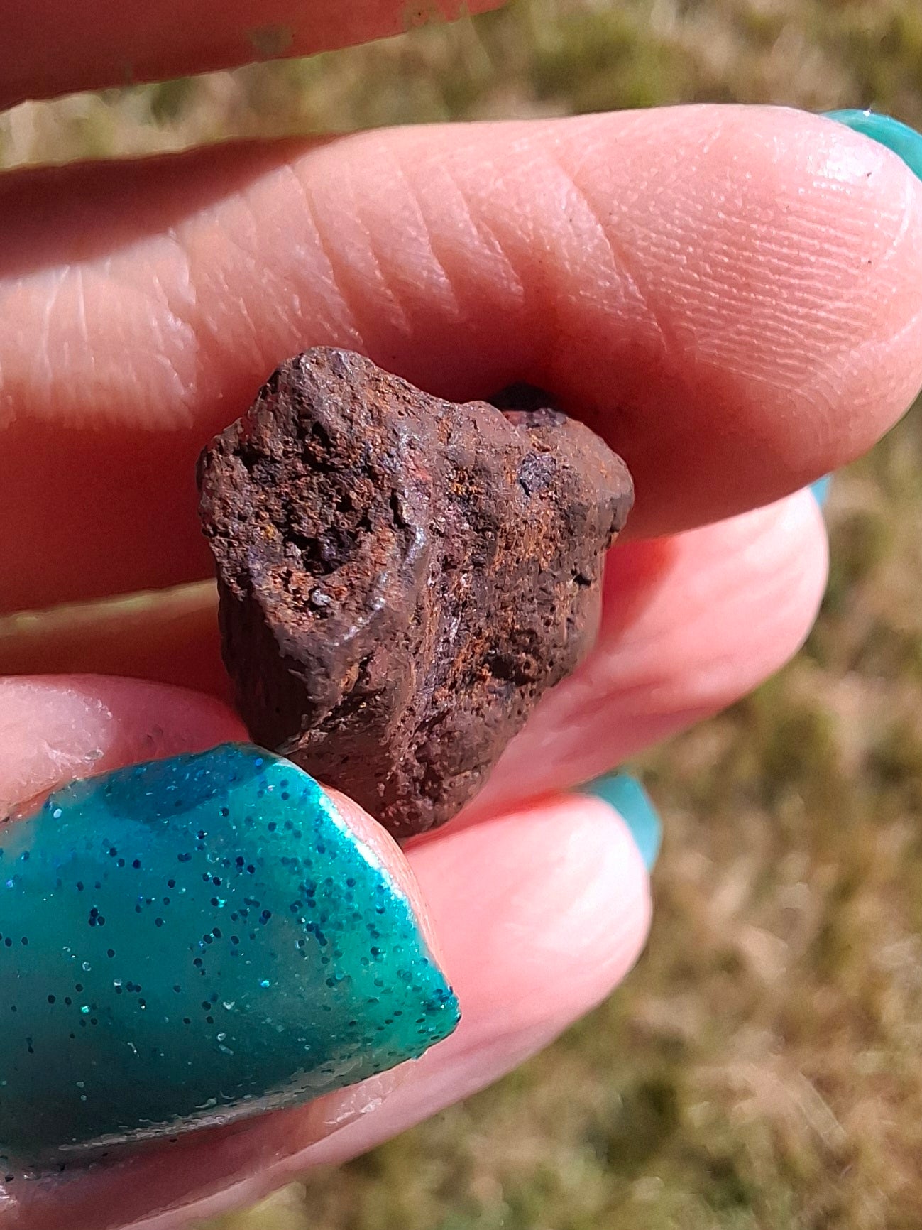 Gebel Kamil Iron Meteorite, 13.75g (Ref: K42)