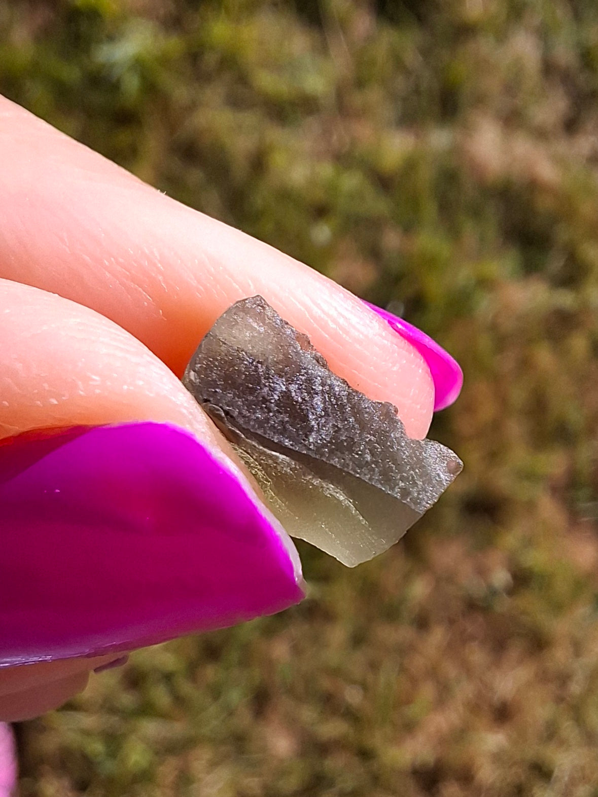 Moldavite Piece, 0.57g, Tektite (Ref: 1439)