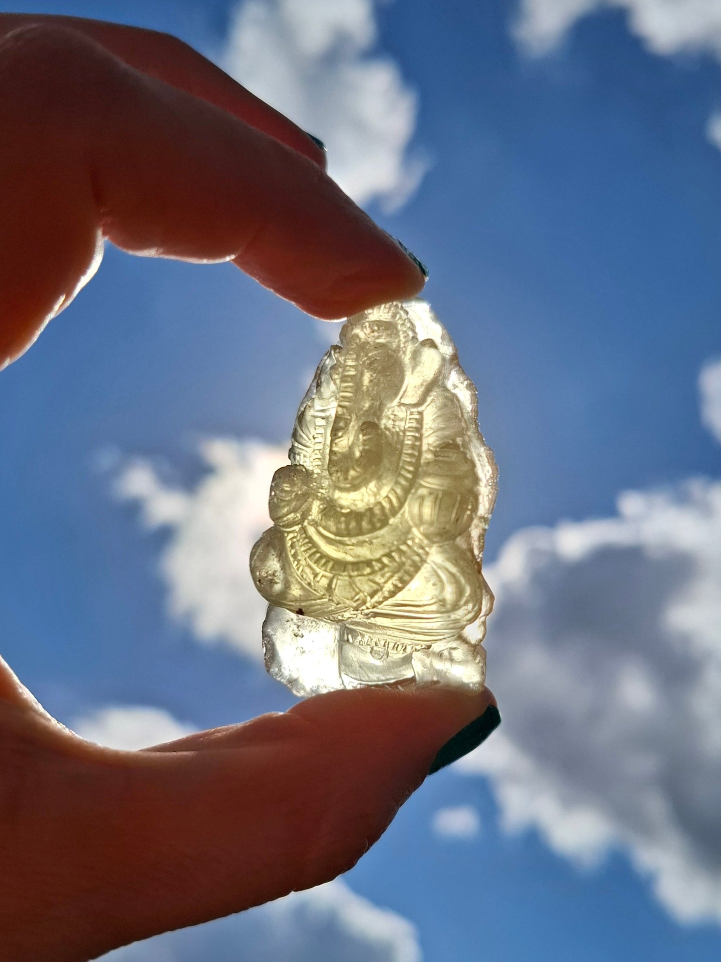 Libyan Desert Glass carving, GANESHA, 26.47g, Tektite (Ref: Ganesha1)
