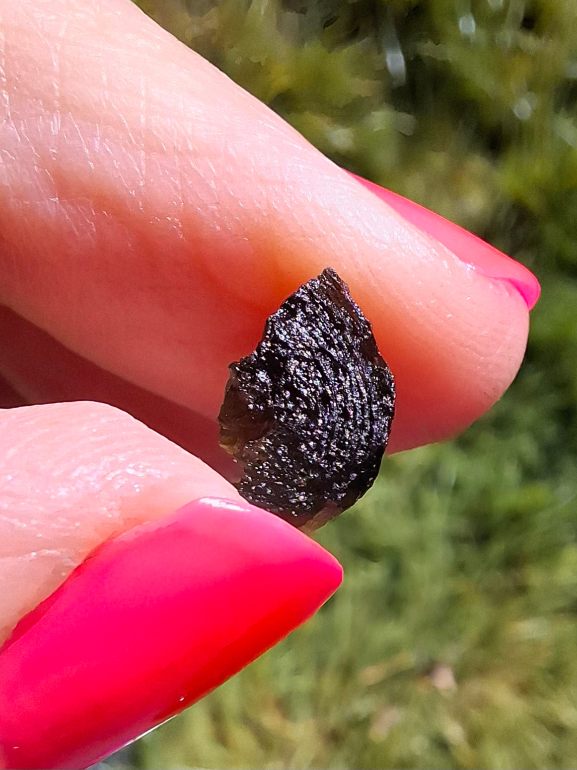Moldavite Piece, 0.60g, Tektite (Ref: 1408)