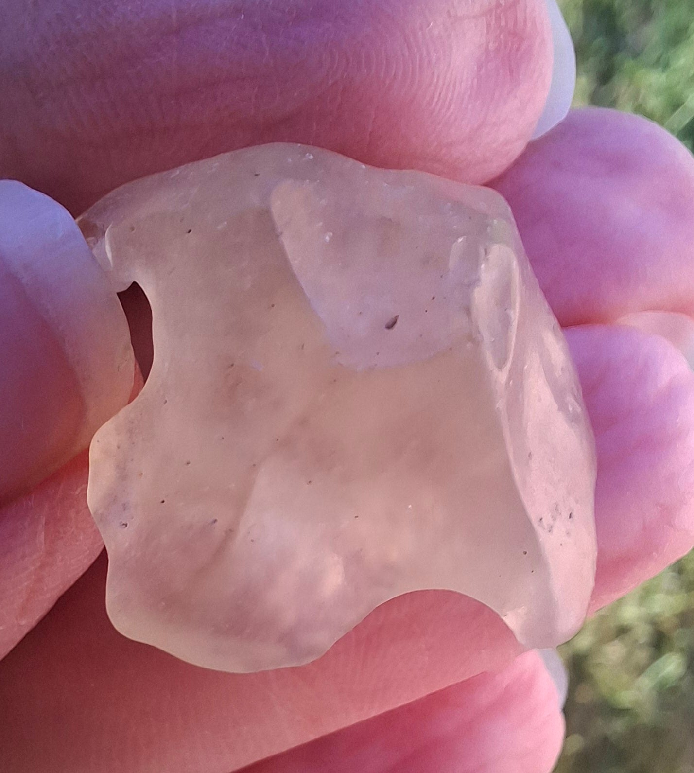 Libyan Desert Glass Piece, 5.68g, Tektite (Ref: LE258)