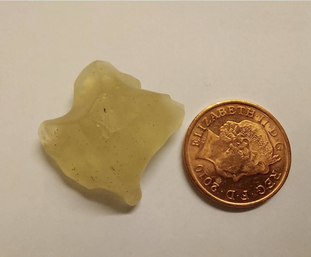 Libyan Desert Glass Piece, 5.68g, Tektite (Ref: LE258)