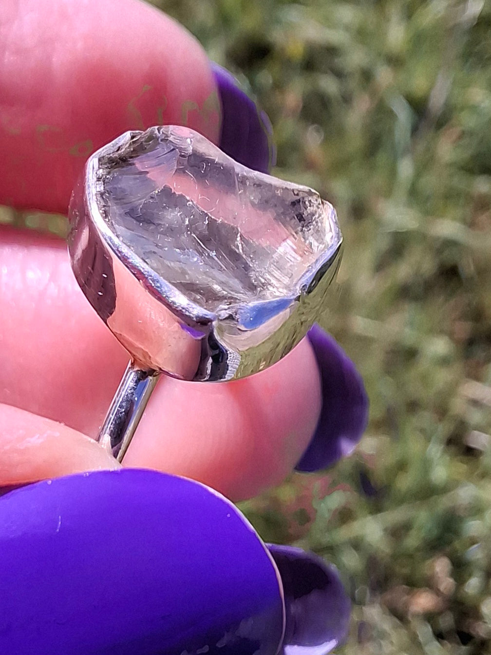 Libyan Desert Glass Ring, size large V, 925 Silver, Tektite (Ref: LR54)