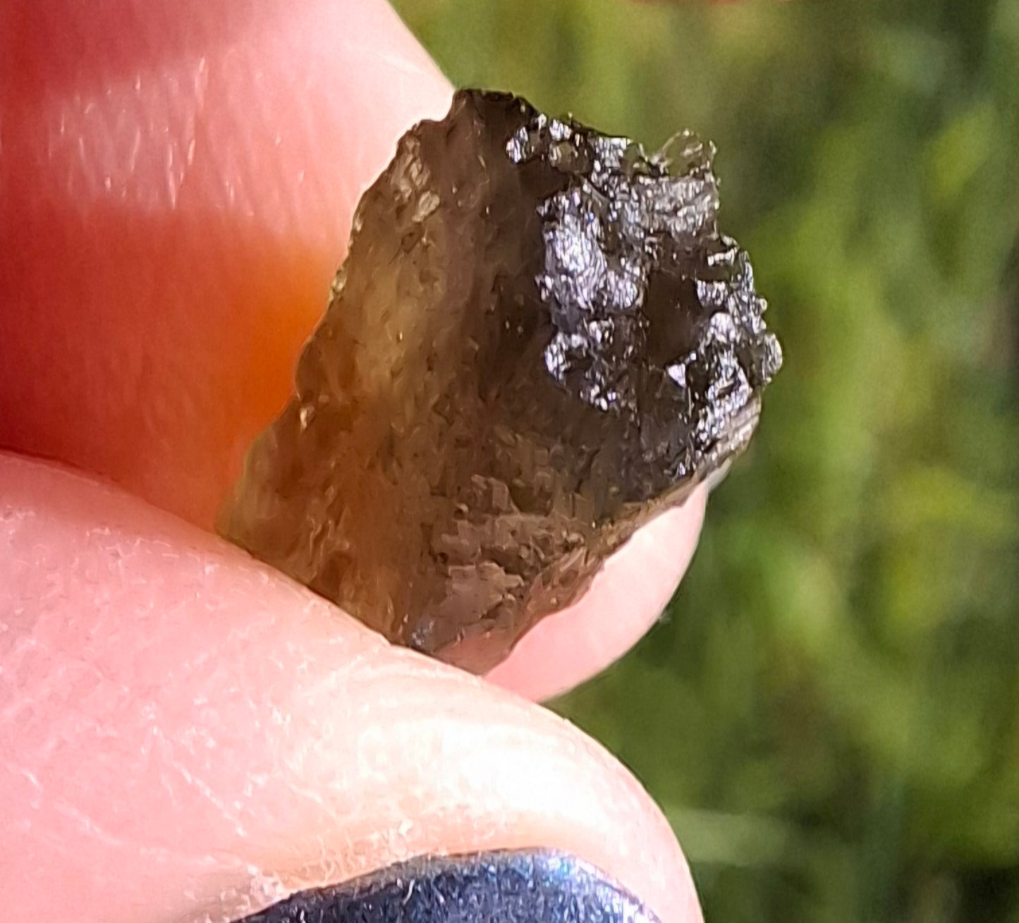 Moldavite Piece, 0.69g, Tektite (Ref: 1384)