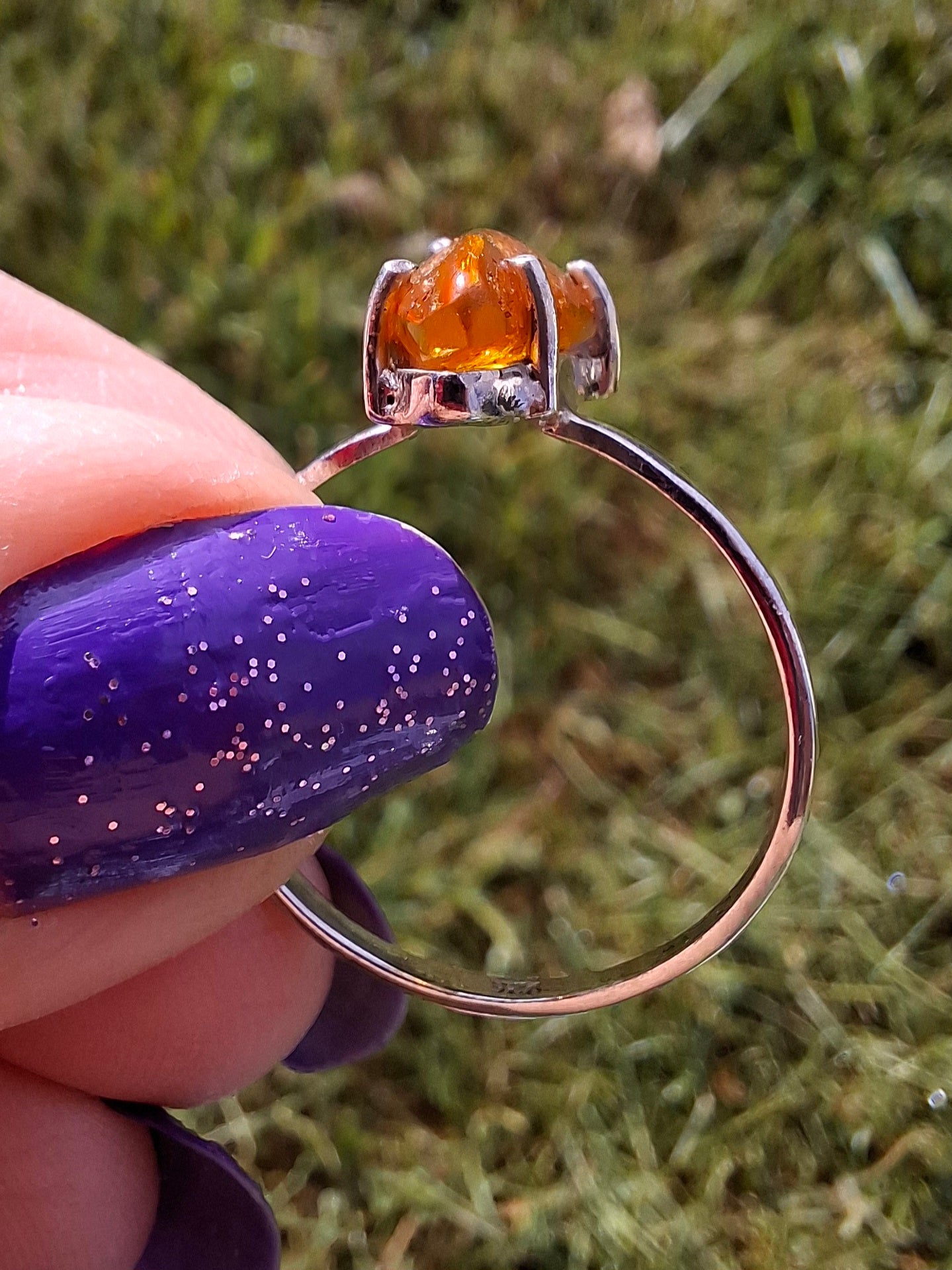 Baltic Amber Ring, size large V, 925 Silver, Fossil (Ref: AR26)