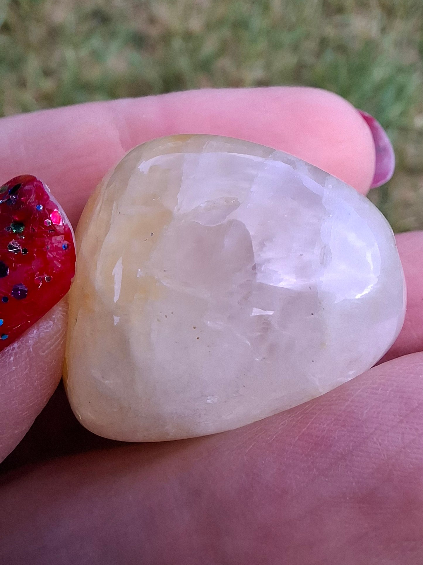 Golden Healer, Tumble Stone, Crystal (Ref: T189)