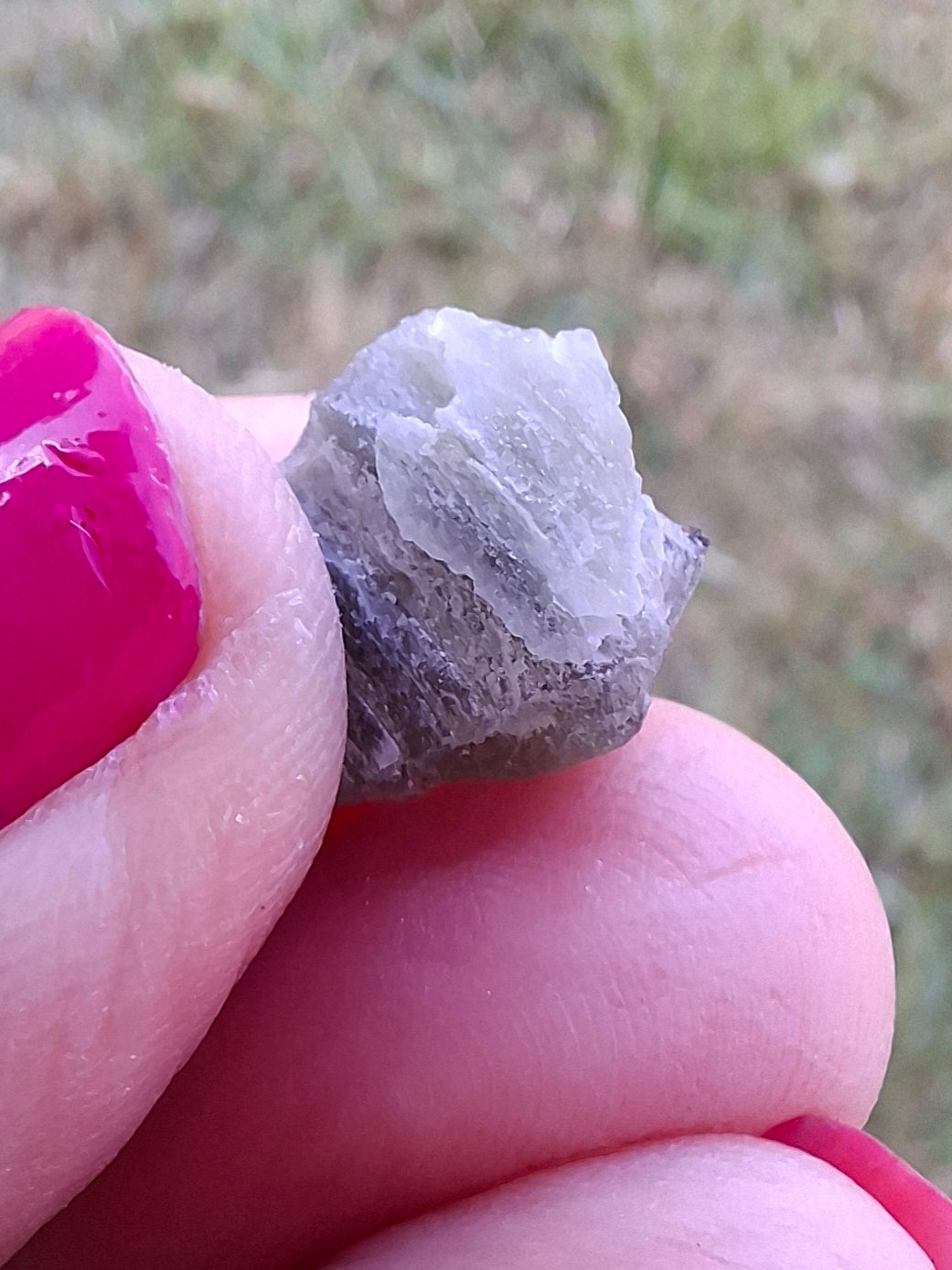 Moldavite Piece, SNOWFLAKE, FROSTED, BRUSNA, 1.05g, Tektite (Ref: 1490)