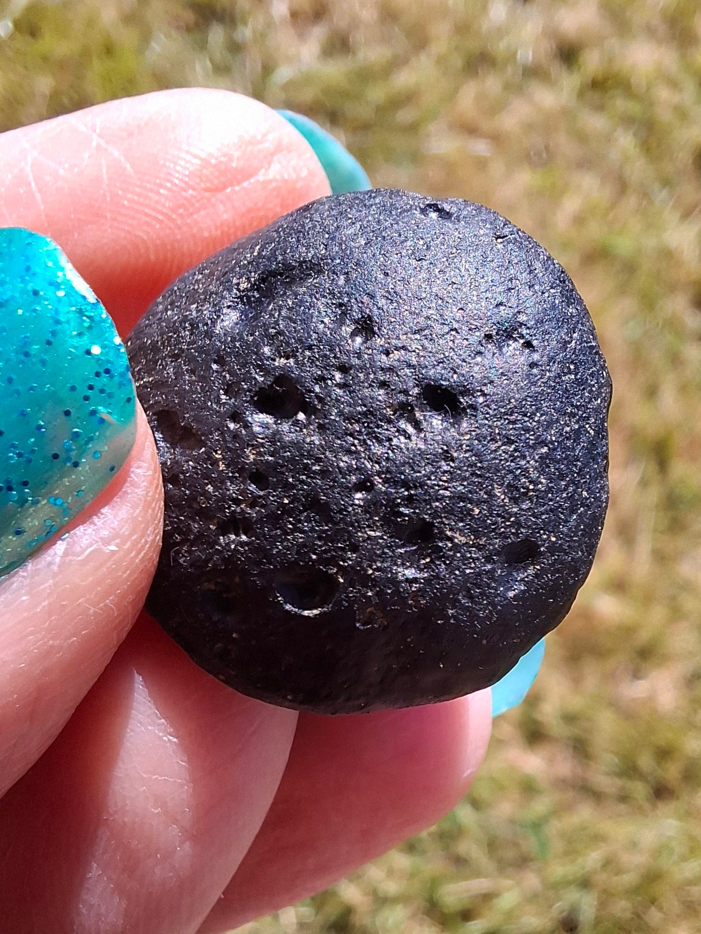 Philippinite (Rizalite), 7.48g, Tektite