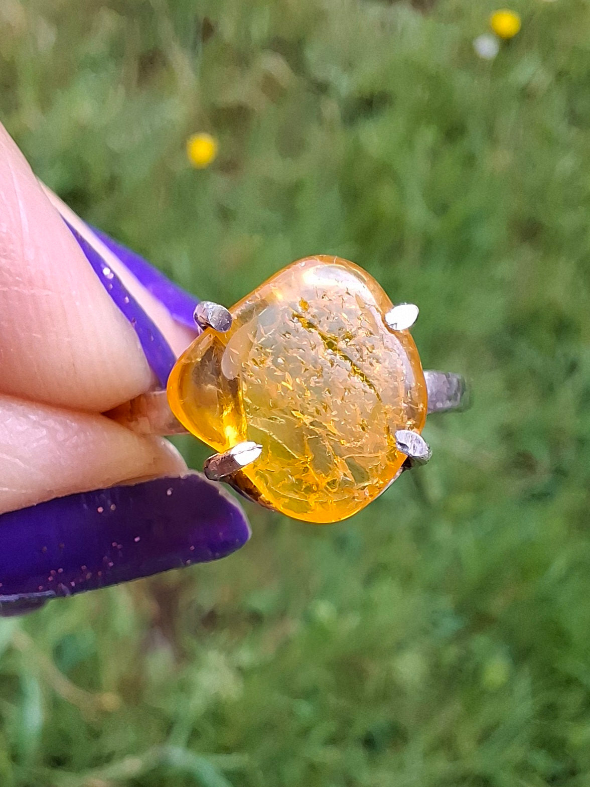 Baltic Amber Ring, size large R, 925 Silver, Fossil (Ref: AR17)