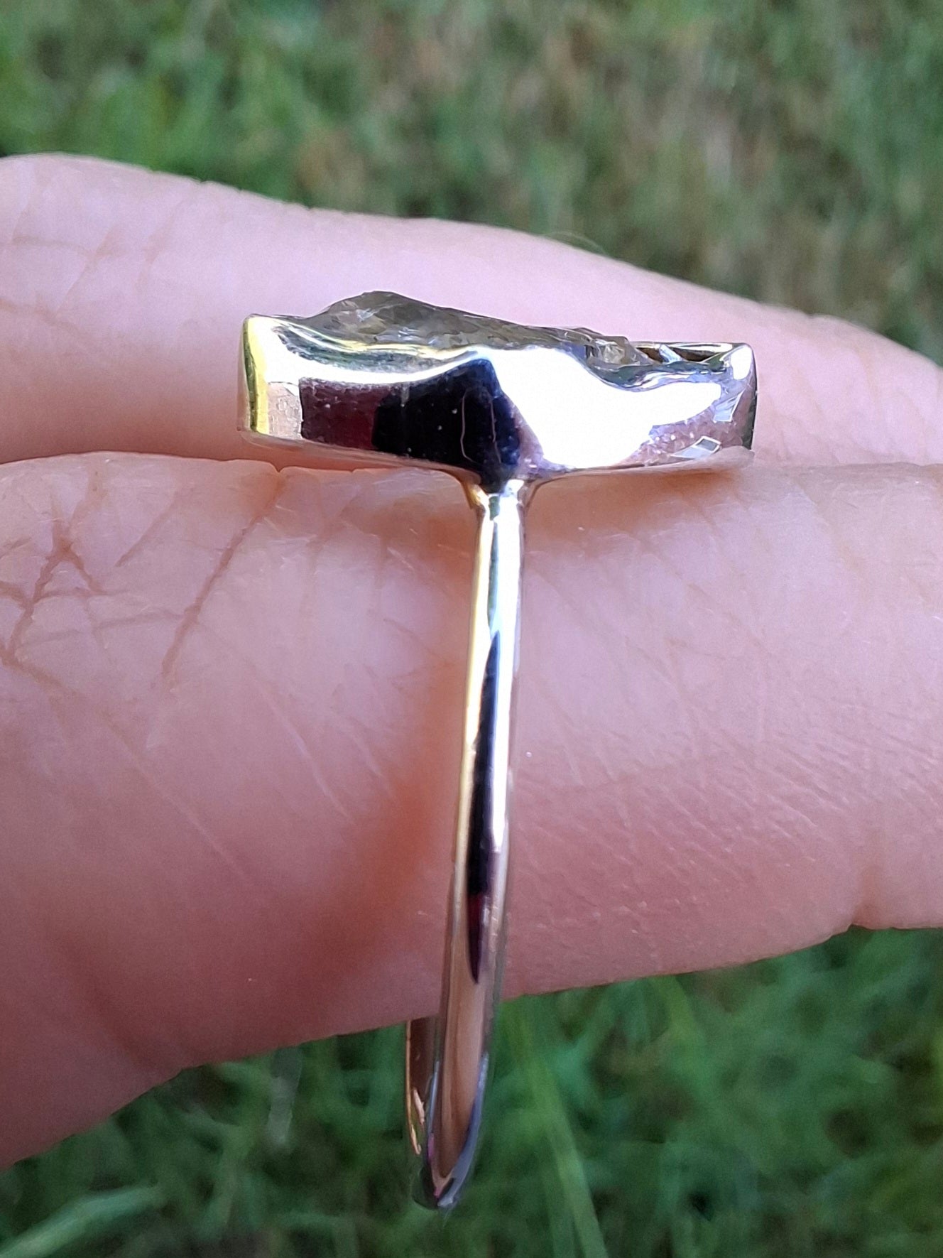 Libyan Desert Glass Ring, size T, 925 silver, Tektite (Ref: LR49)