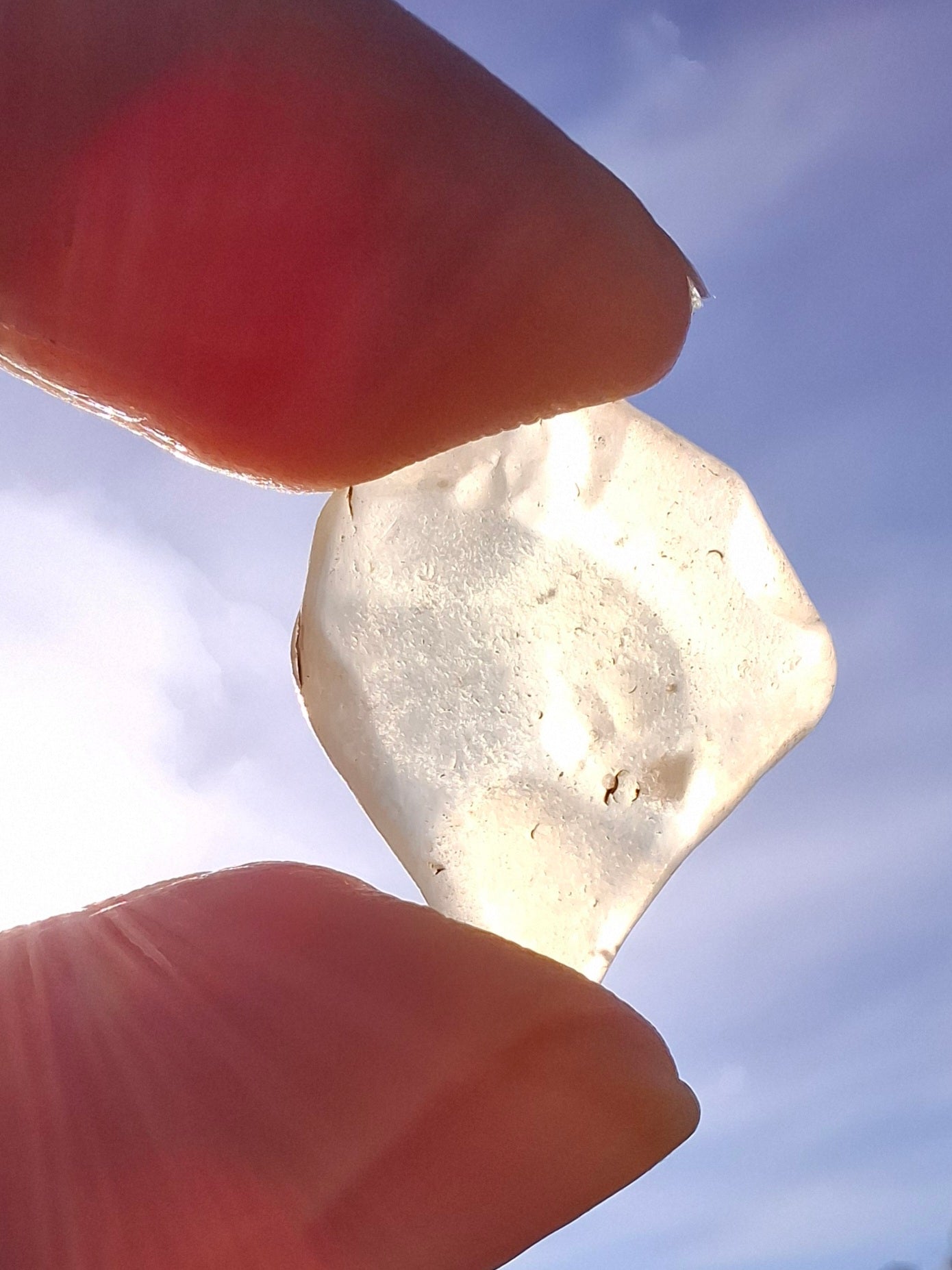 Libyan Desert Glass small Piece, 1.65g, Tektite (Ref: L1351)