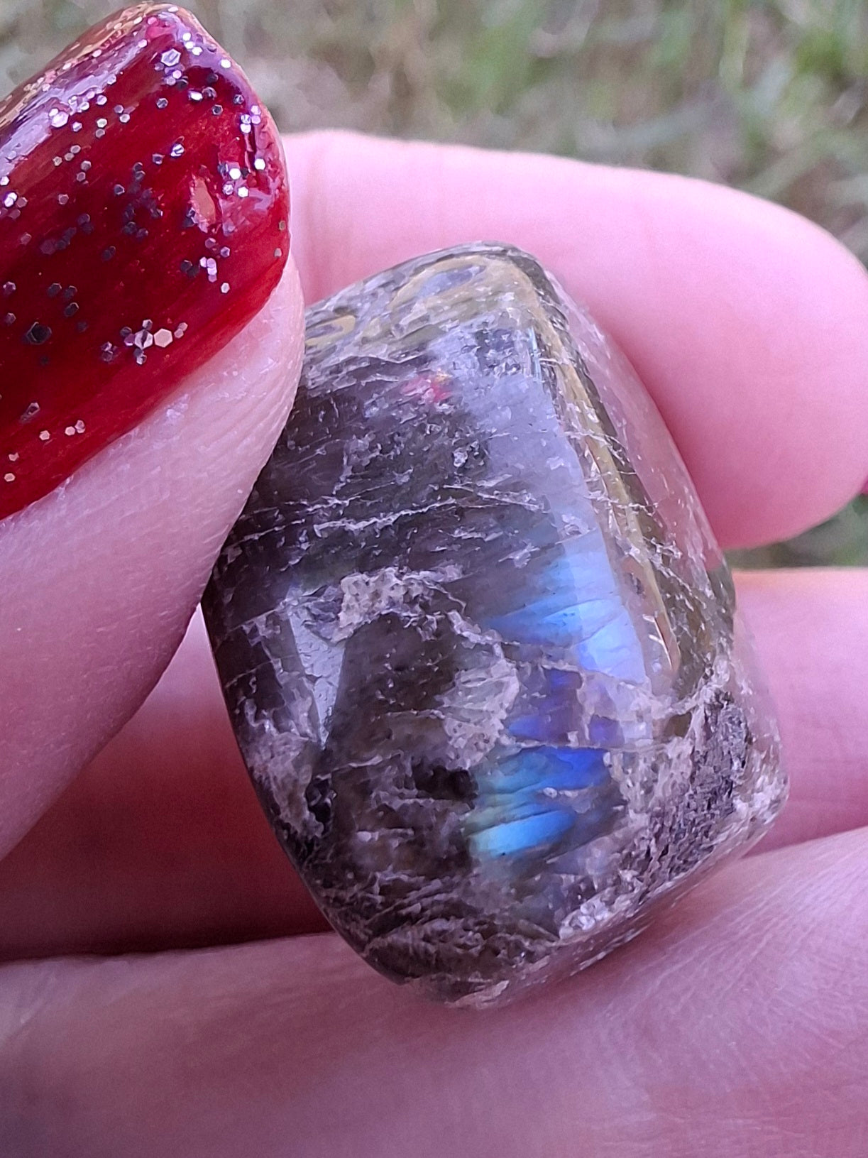 Labradorite, Tumble Stone, Crystal (Ref: T211)