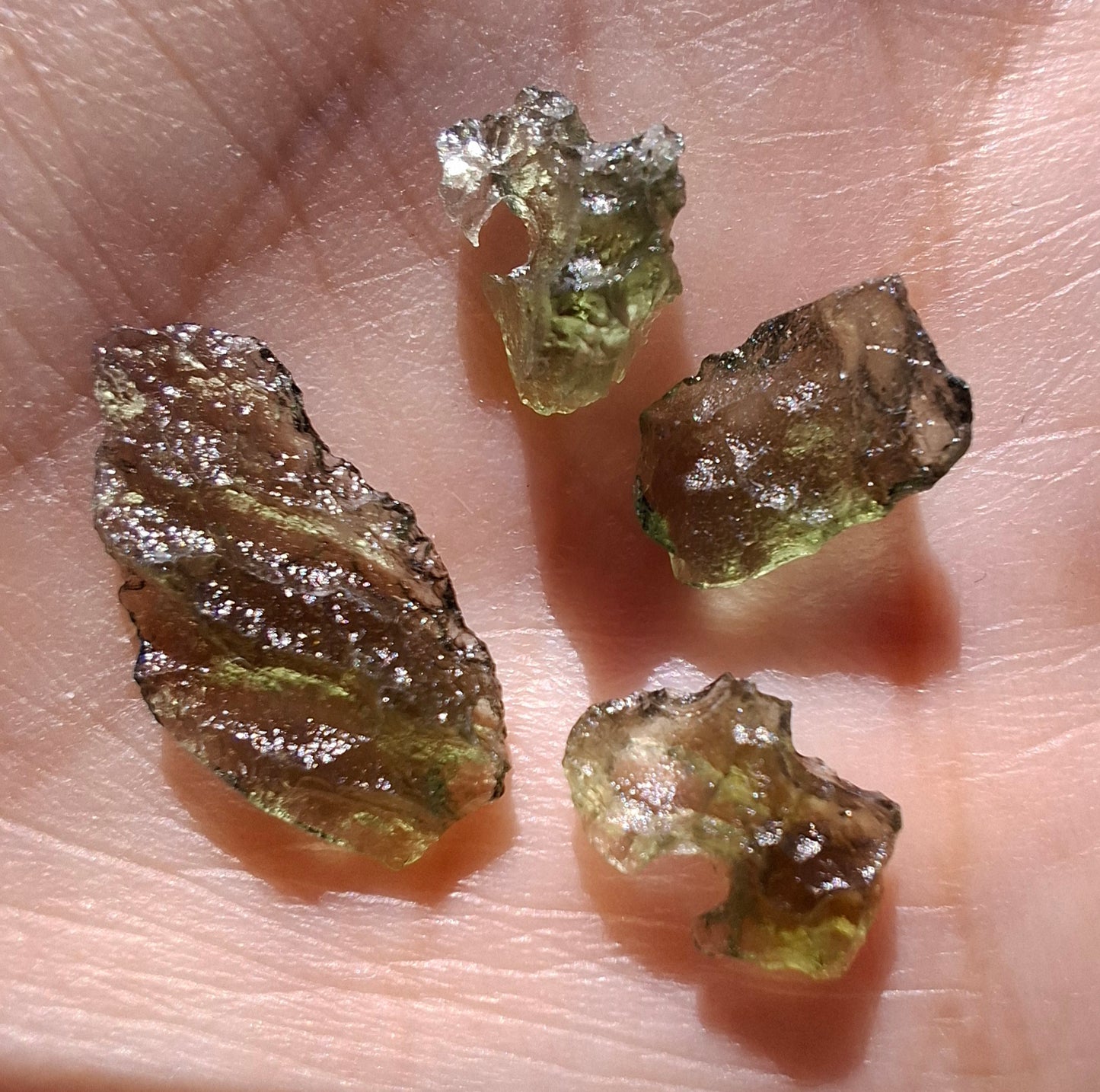 Moldavite chip Bundle, 1g, 4 pcs, Tektite (MB43)