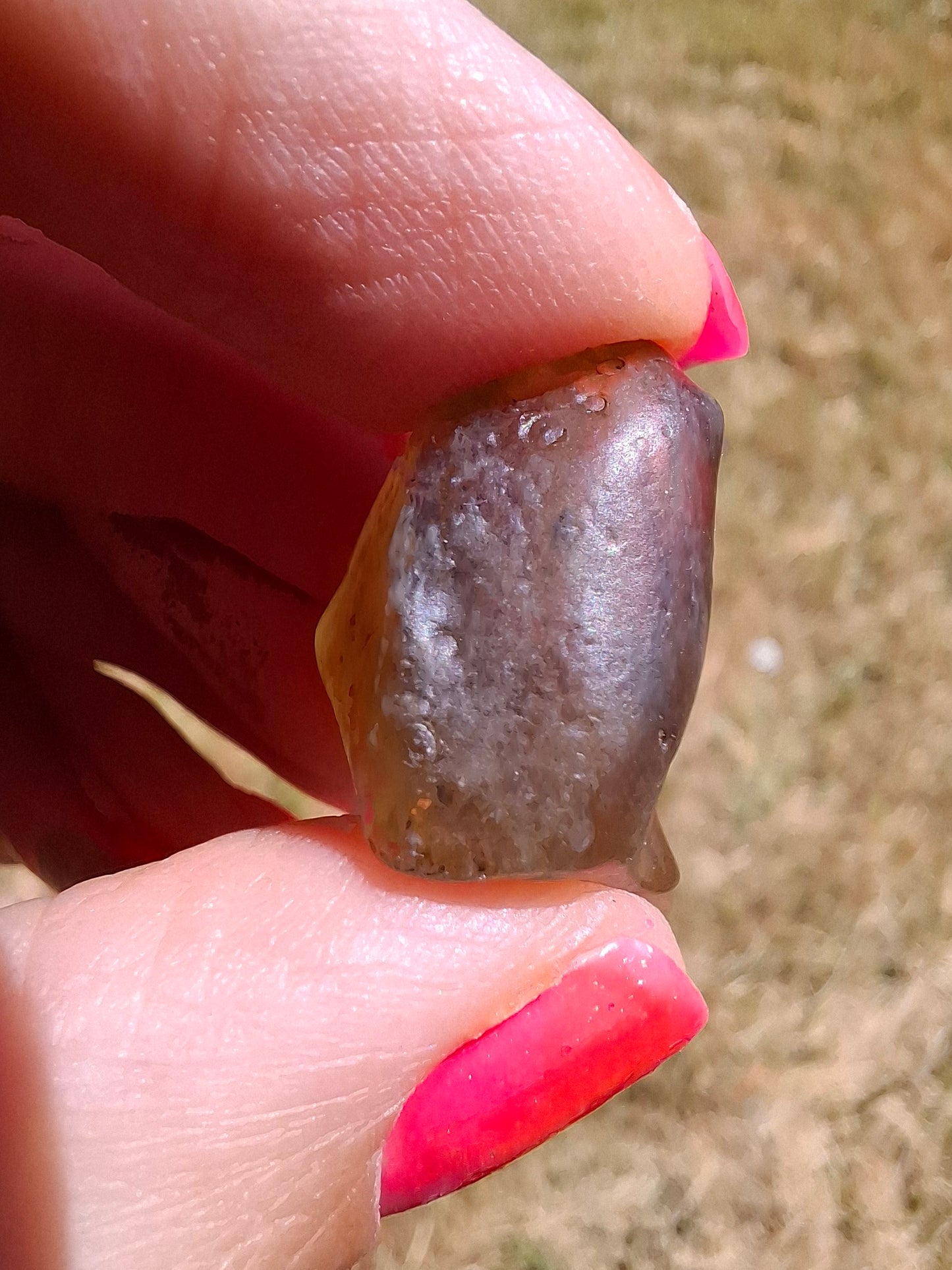 Libyan Desert Glass (darker) Piece, 4.43g, Tektite (Ref: L1361)