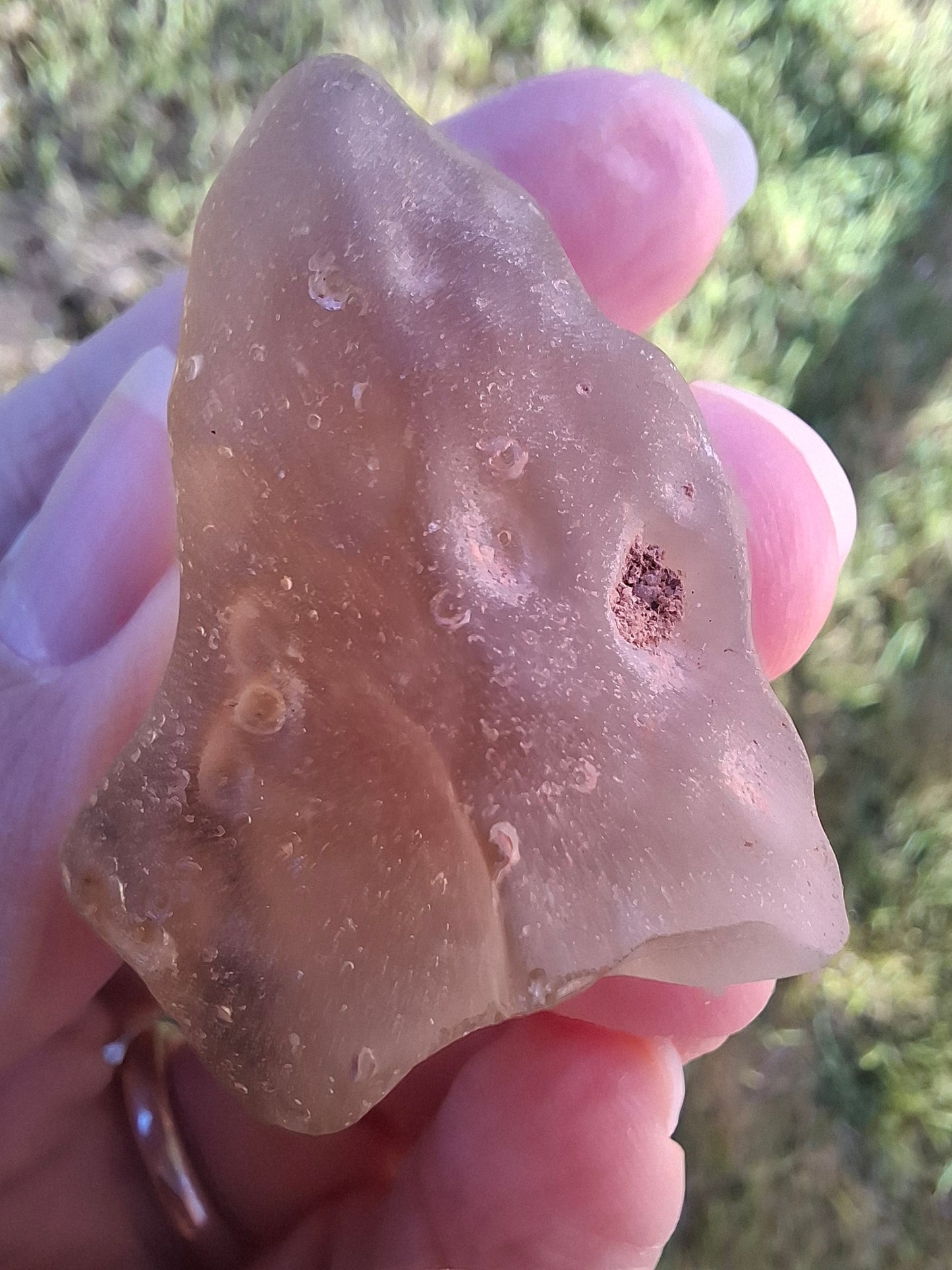 Libyan Desert Glass Piece, 29.87g, Tektite (Ref: LE238)