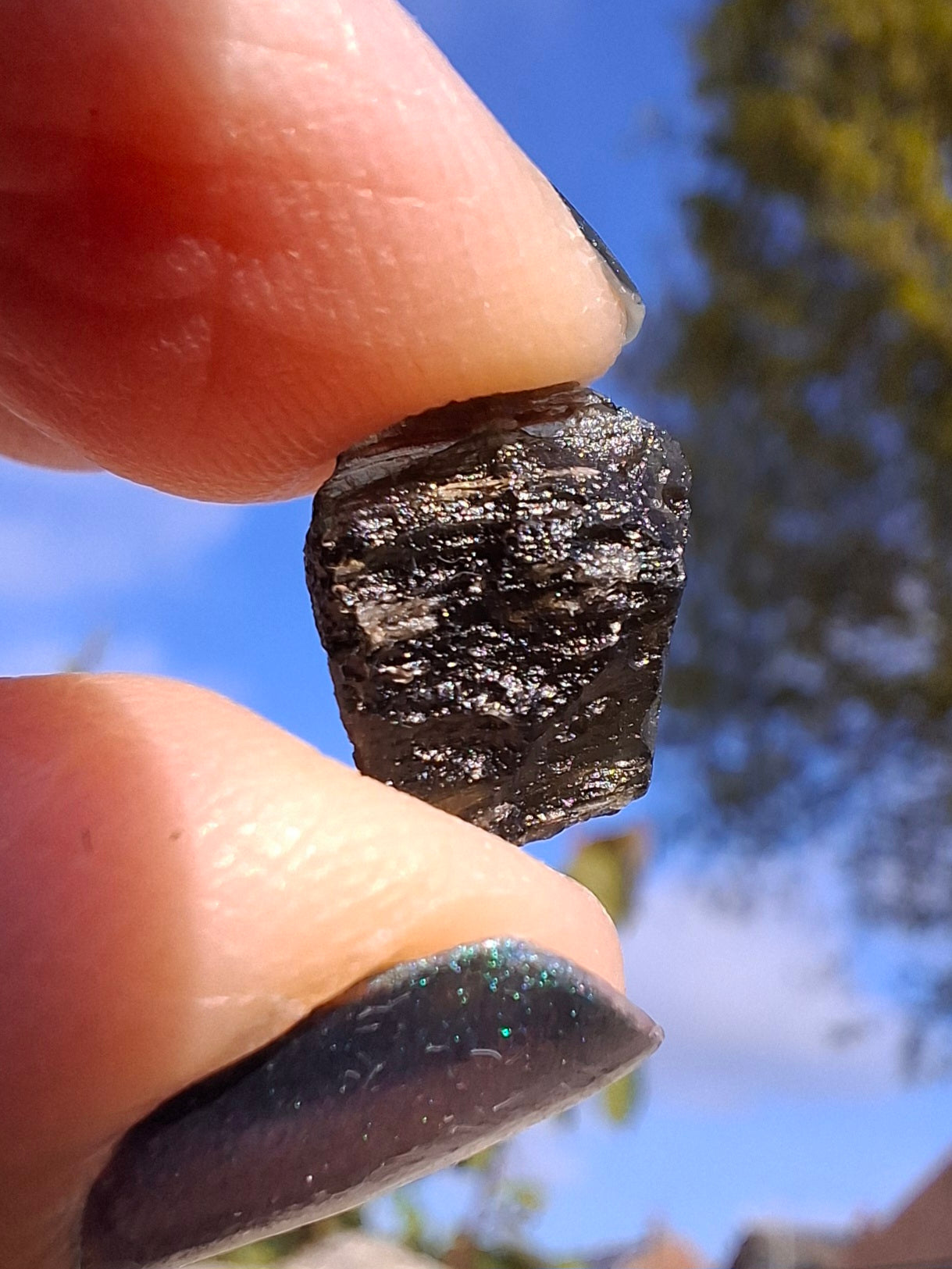 Moldavite Piece, 0.87g, Tektite (Ref: 1392)
