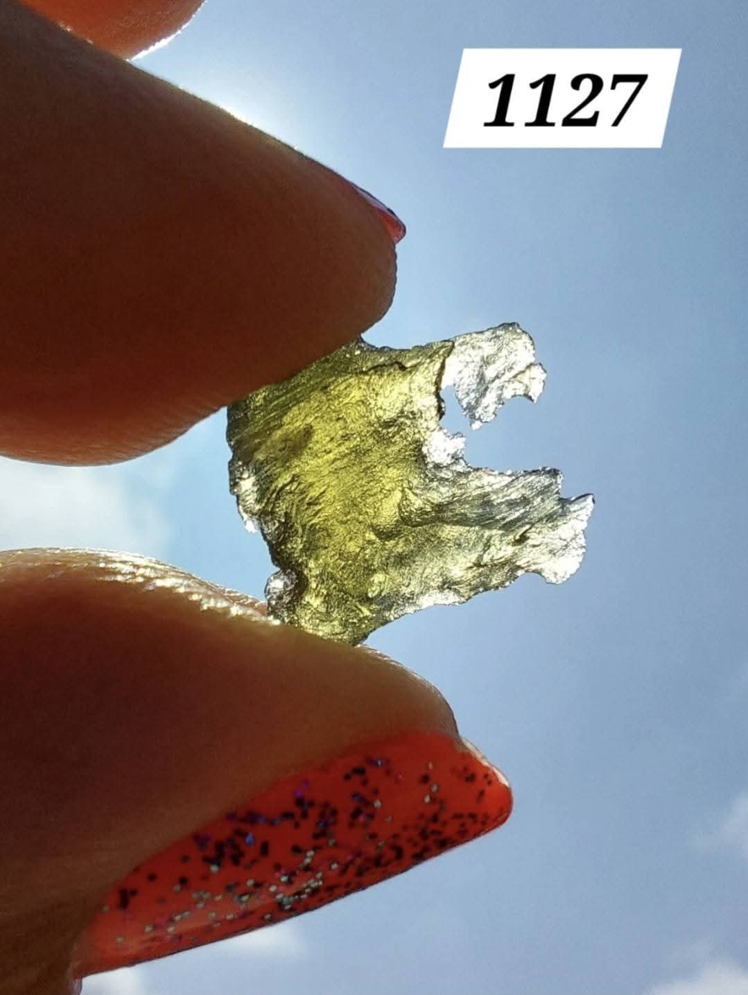 Moldavite Piece, 0.62g, Tektite (Ref: 1127)
