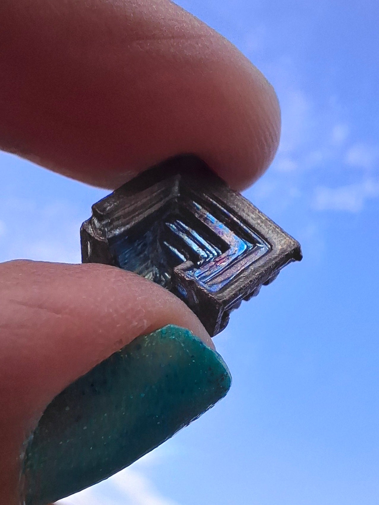 Small Bismuth, Crystal (Ref: BTH4)
