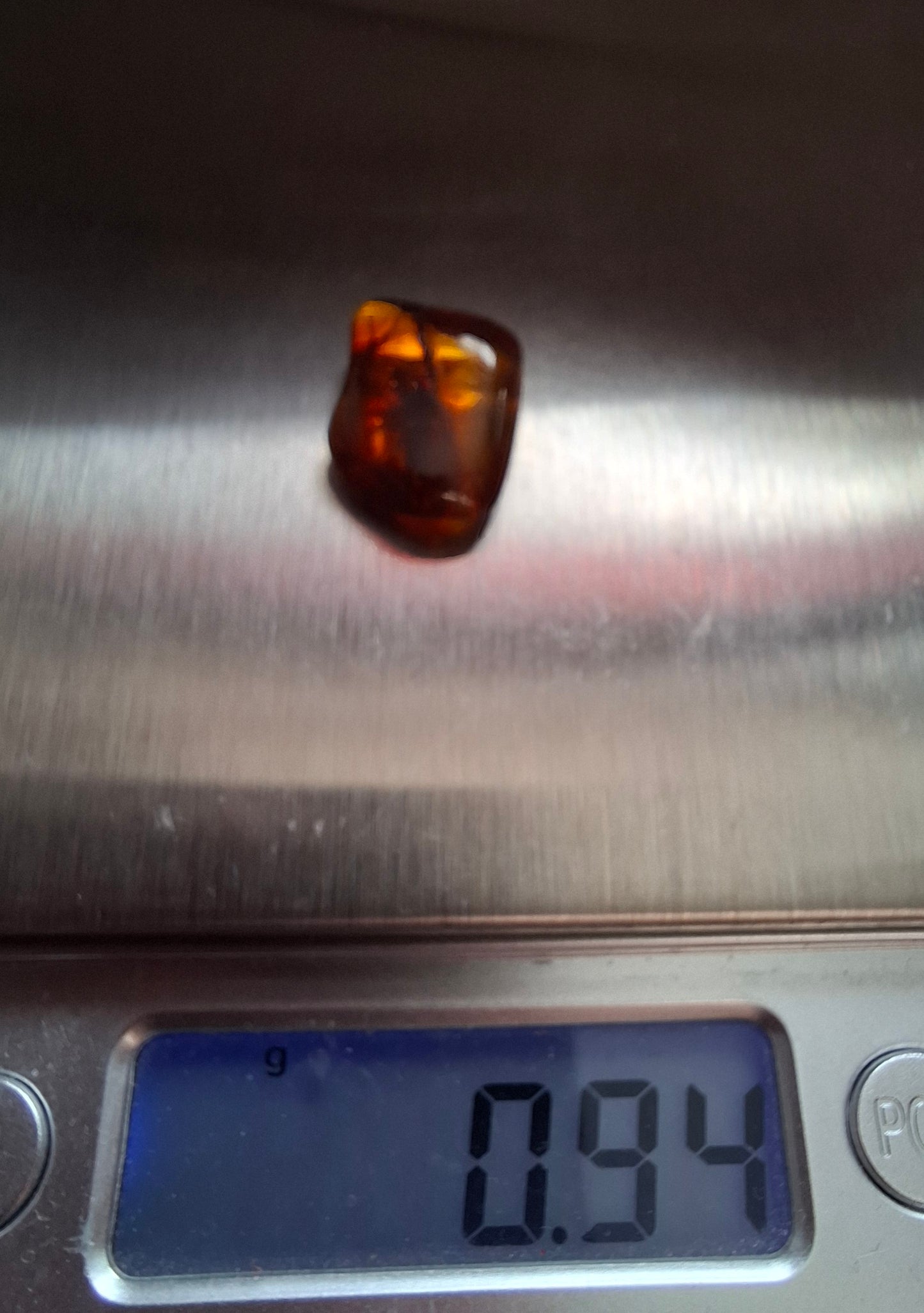 Baltic Amber, 0.94g, Fossil (Ref: A256)
