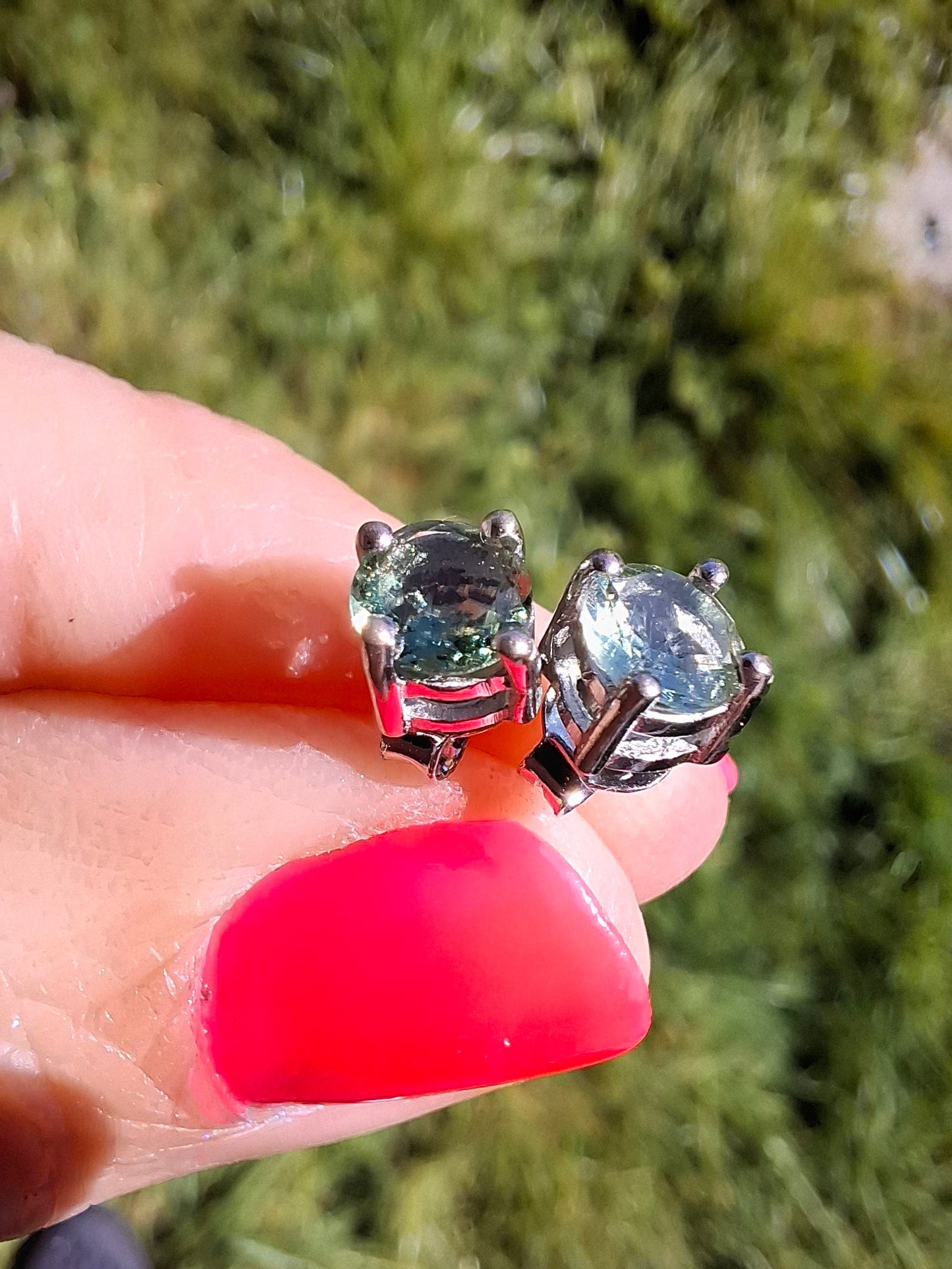 Moldavite (faceted) 5mm STUD EARRINGS, 925 Silver, Tektite (Ref: Pair44)