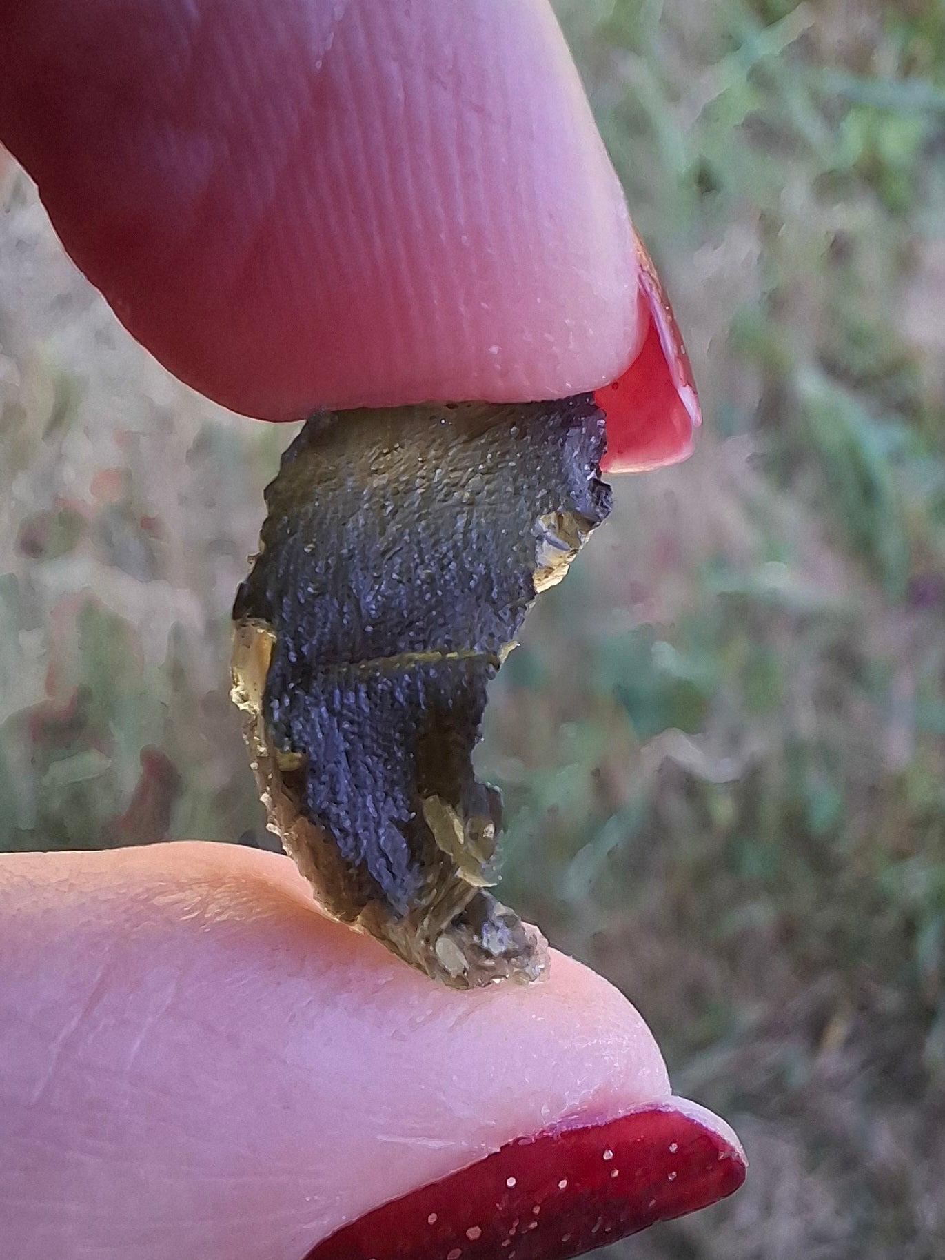 Moldavite Piece, 1.25g, Tektite (Ref: 1470)