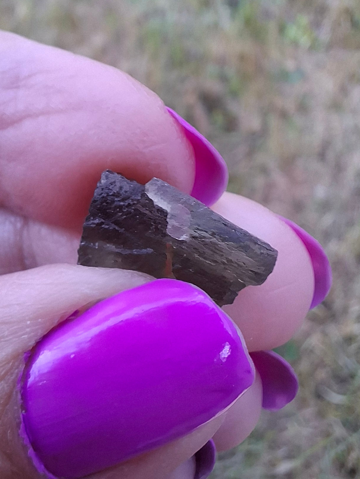 Moldavite Piece, 1.00g, Tektite (Ref: 1442)