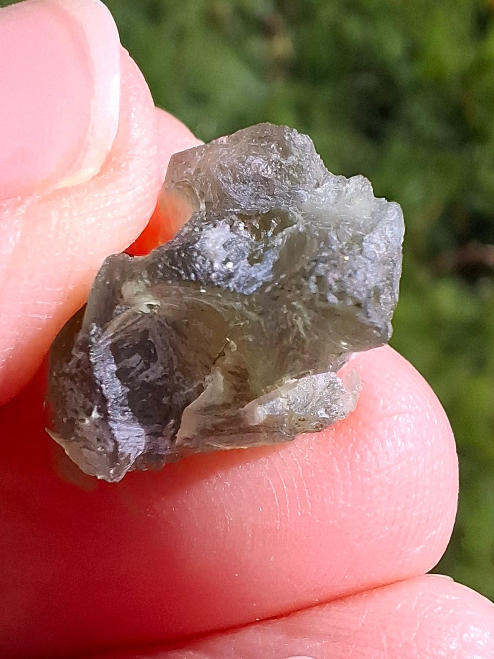 Moldavite Piece, 1.90g, Tektite (Ref: 1340)