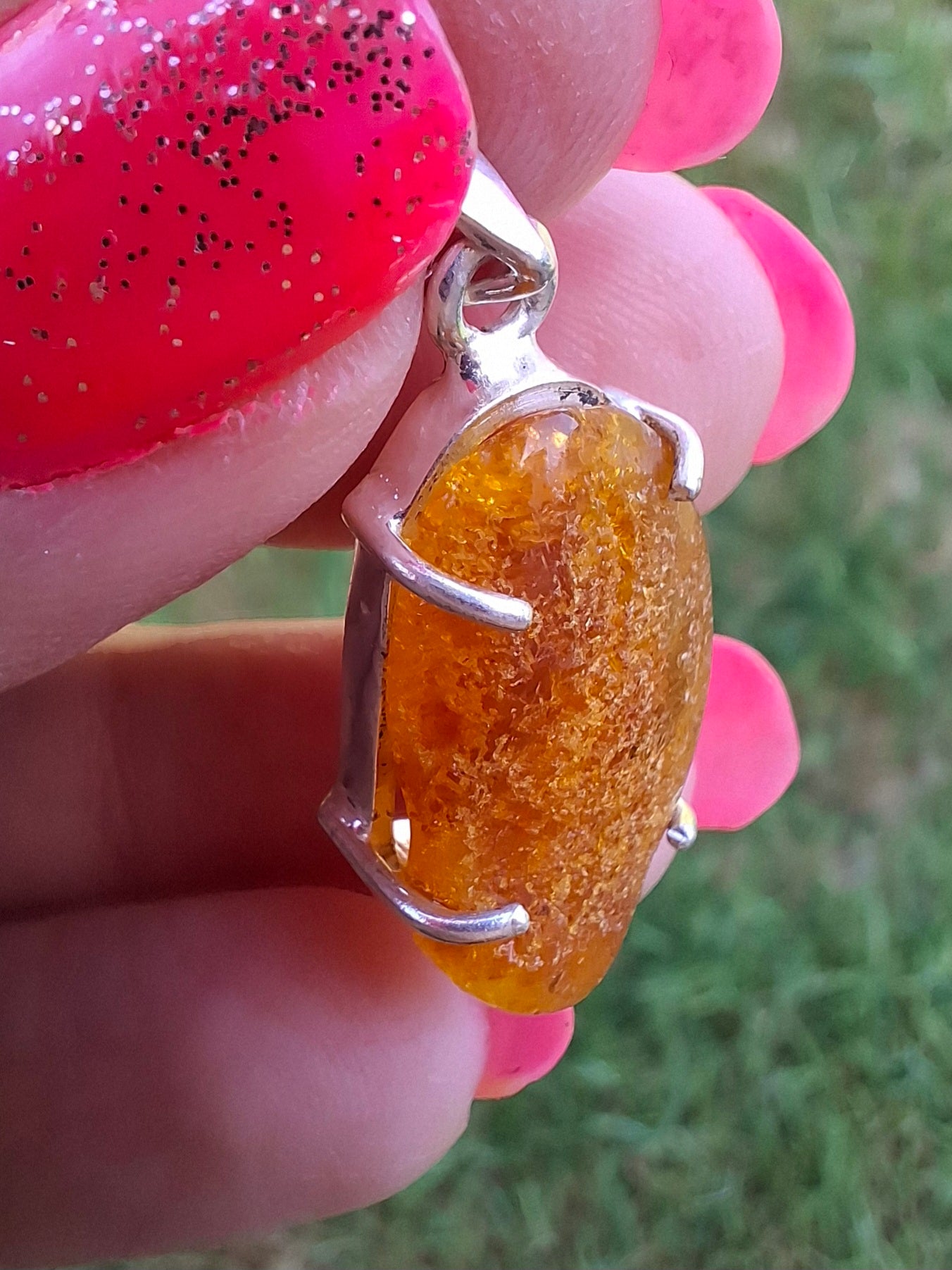Baltic Amber Pendant, 925 Silver, Fossil (Ref: AP11)