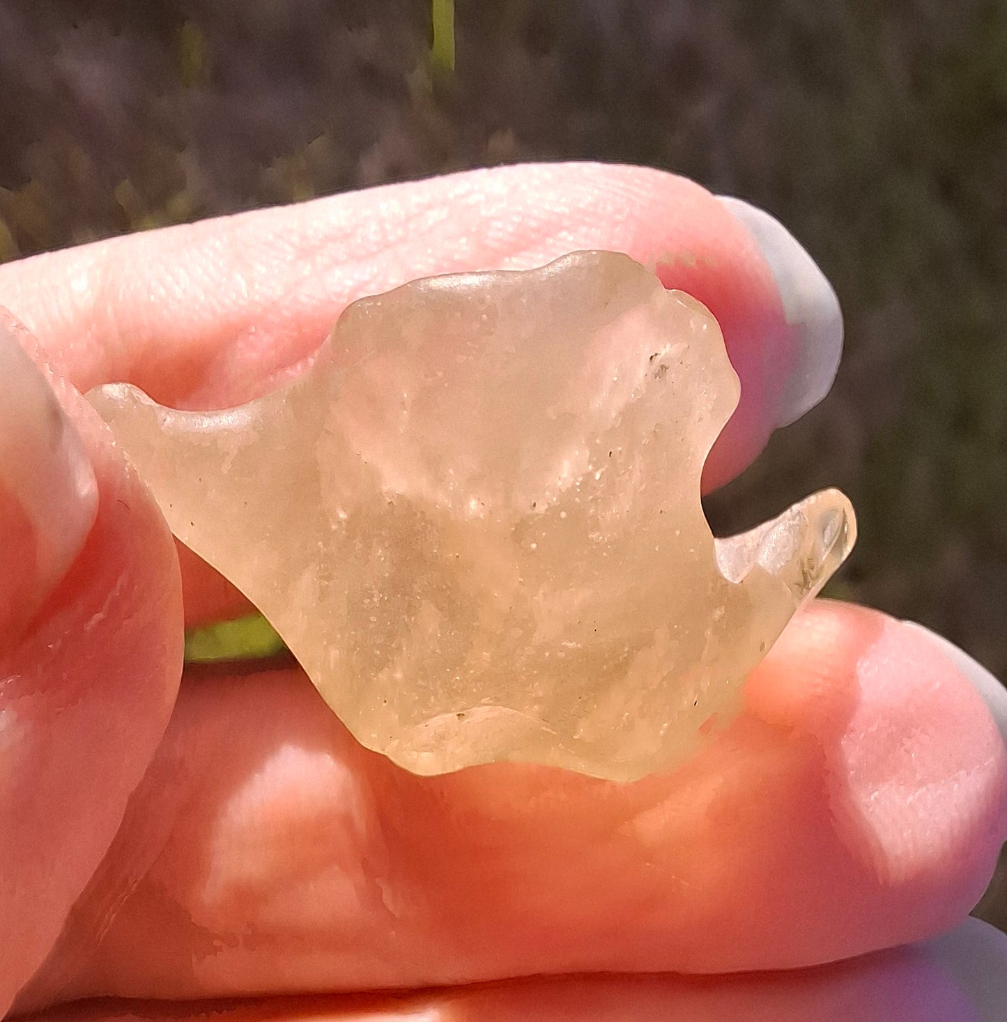 Libyan Desert Glass Piece, 5.68g, Tektite (Ref: LE258)
