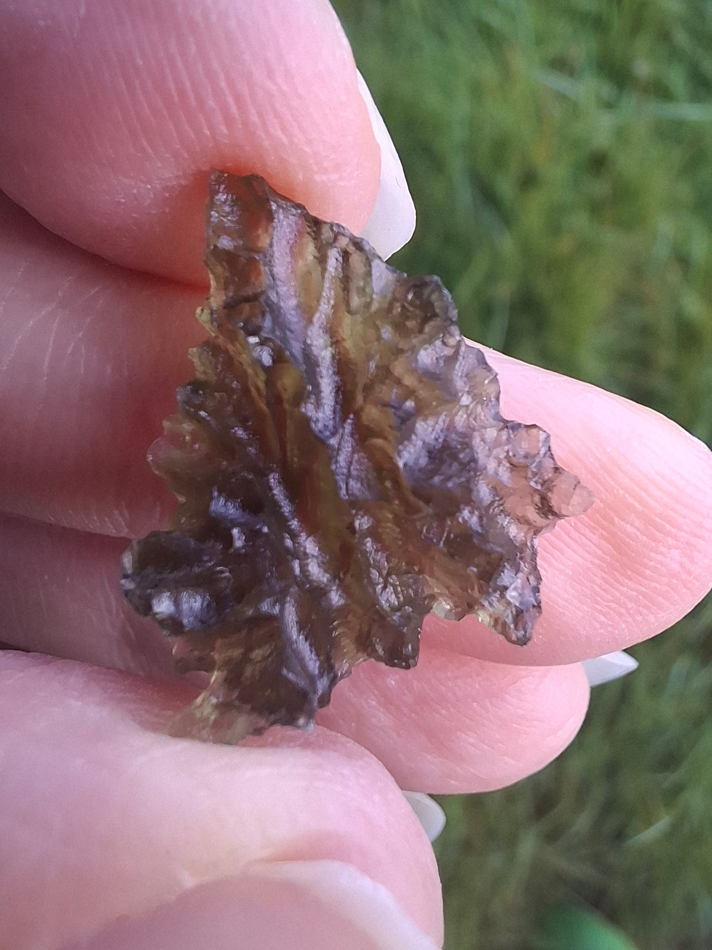 Moldavite Piece, JEZKOVNA BESEDNICE, 1.46g, Tektite (Ref: 1267)