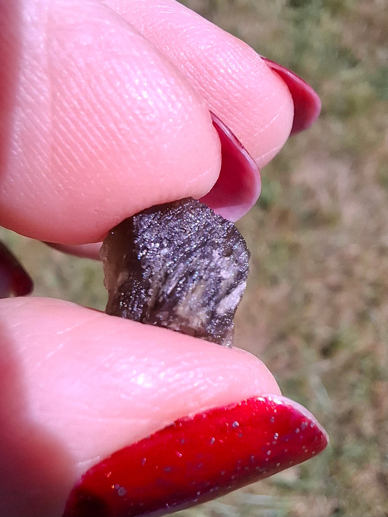 Moldavite Piece, 0.59g, Tektite (Ref: 1472)
