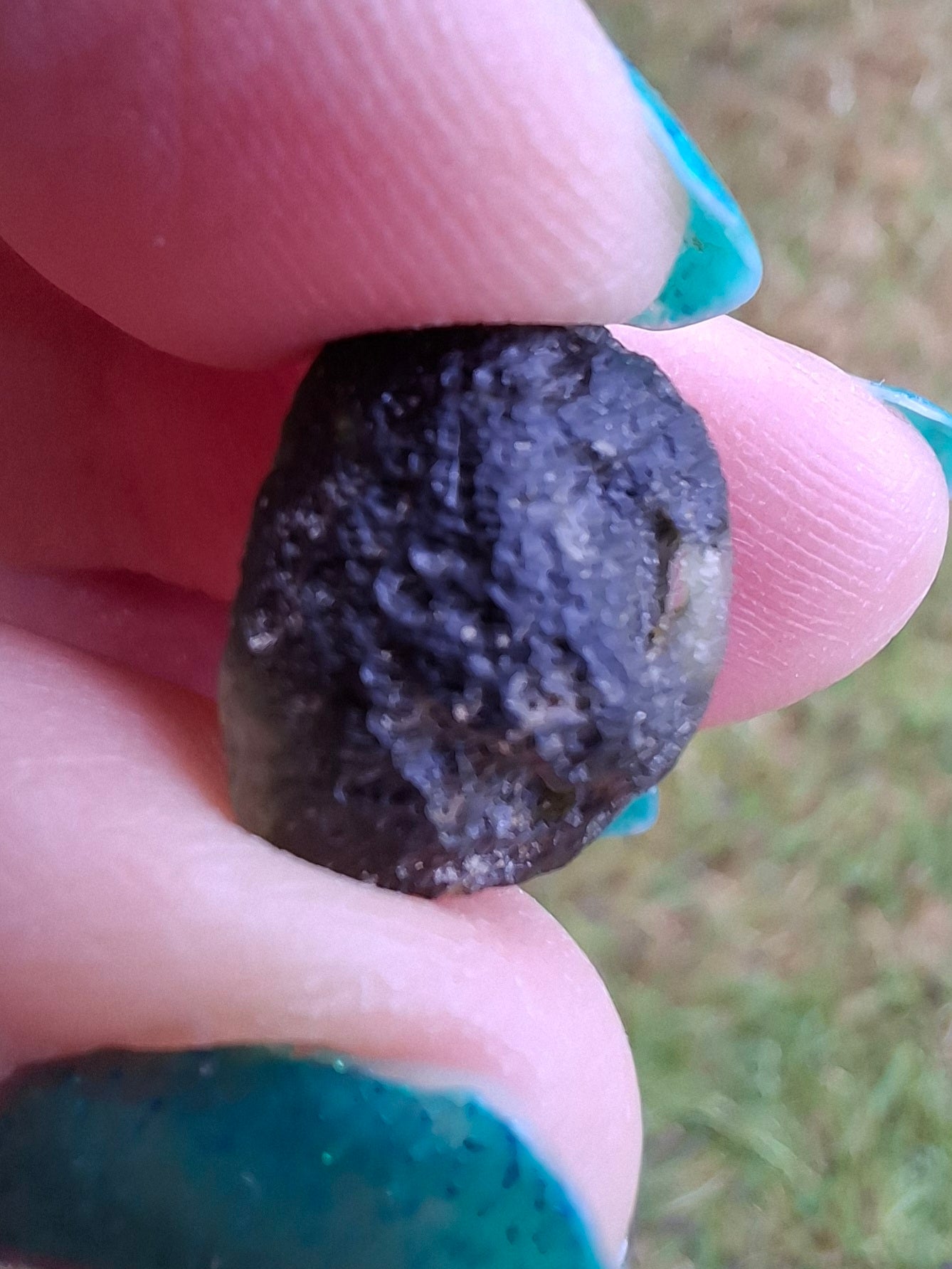Moldavite Piece, 2.34g, Tektite (Ref: 1414)