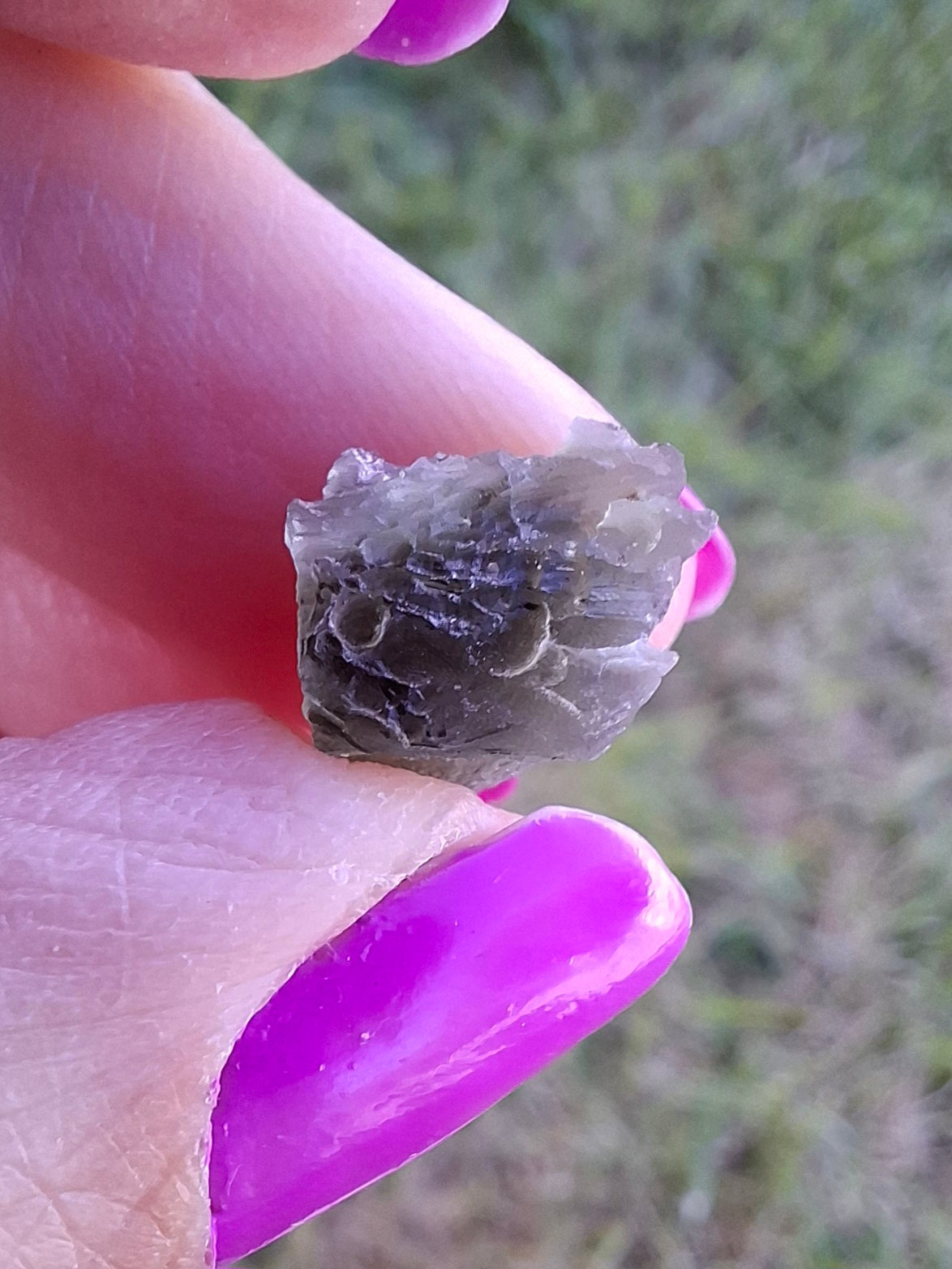 Moldavite Piece, 0.85g, Tektite (Ref: 1462)