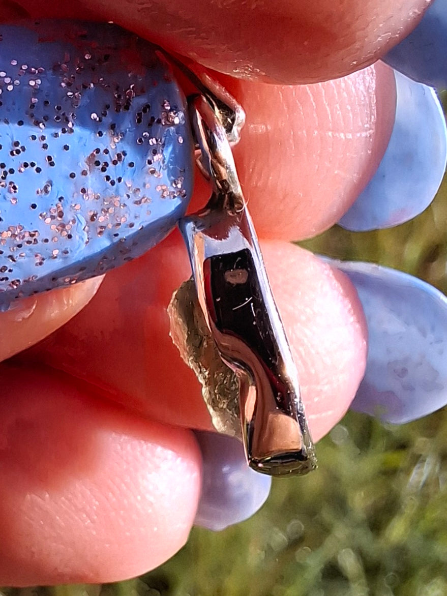 Moldavite Pendant, 925 Silver, Tektite (Ref: P46)