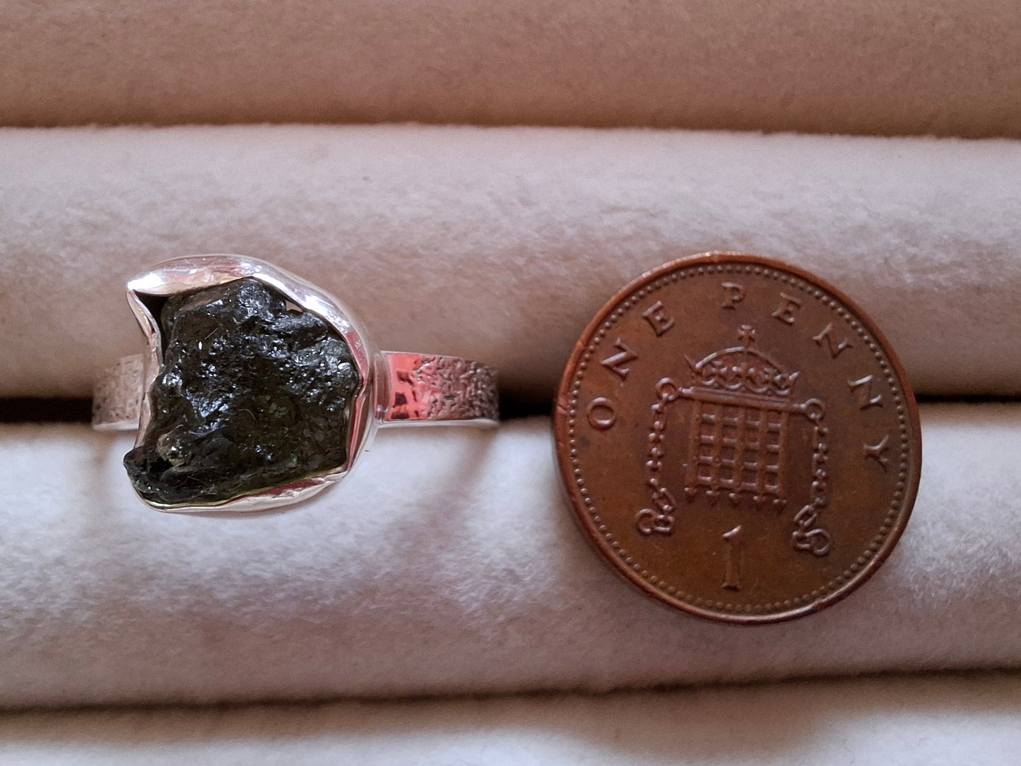 Moldavite Ring, size V, 925 Silver, Tektite (Ref: R326)