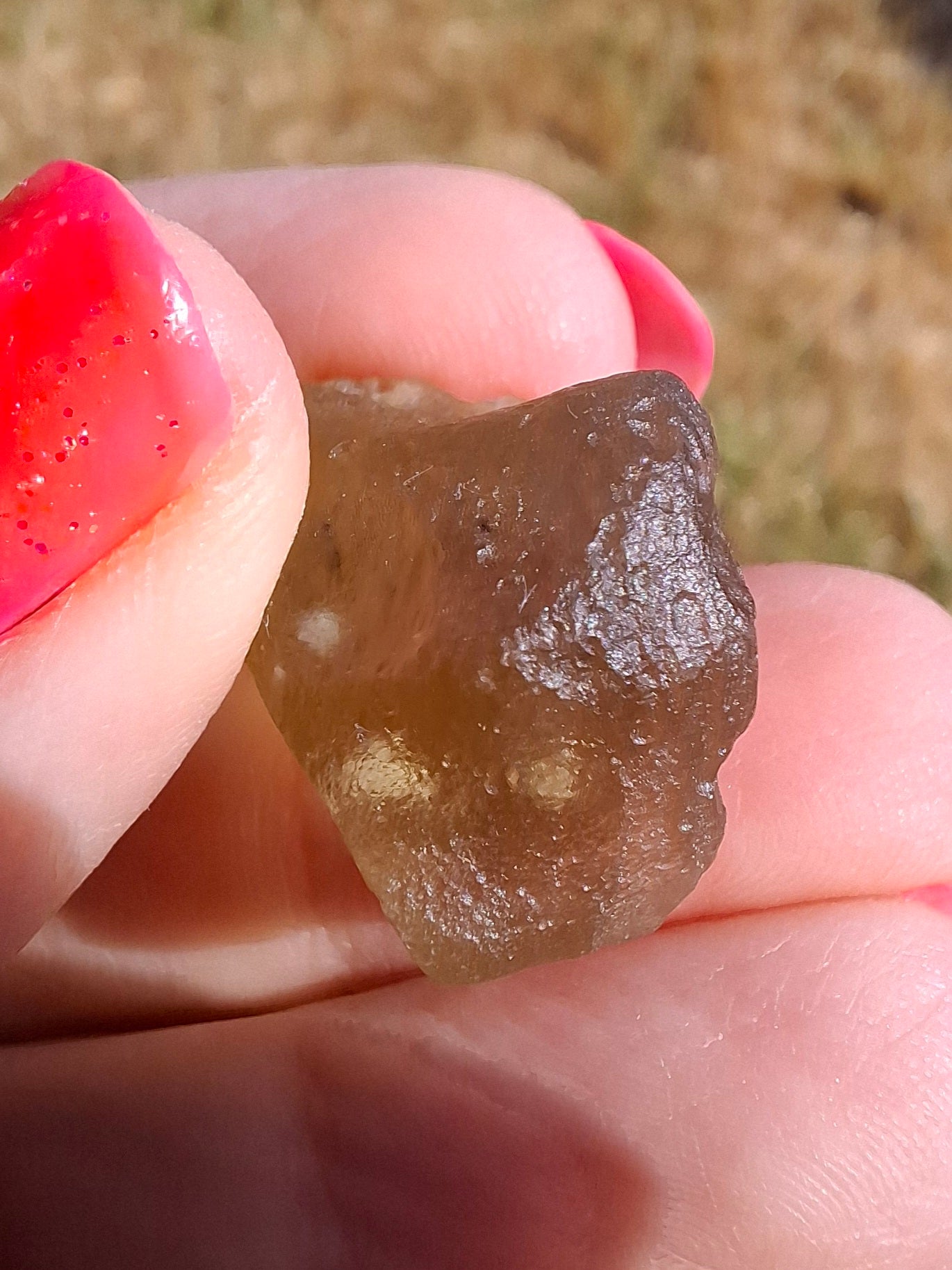 Libyan Desert Glass (darker) Piece, 7.32g, Tektite (Ref: L1369)