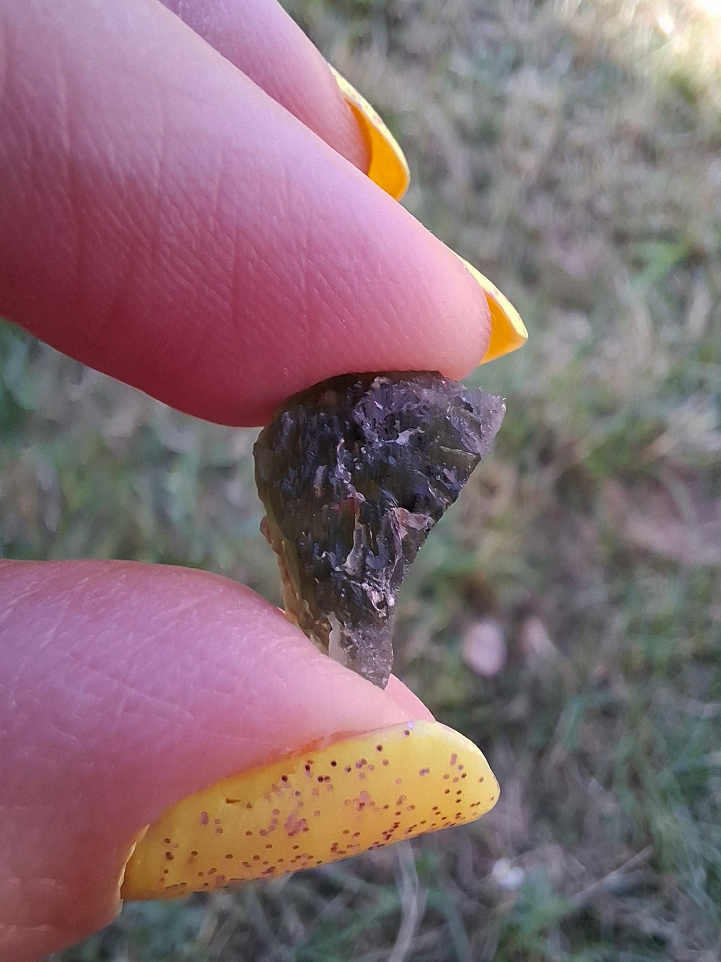 Moldavite Piece, 1.23g, Tektite (Ref: 1484)
