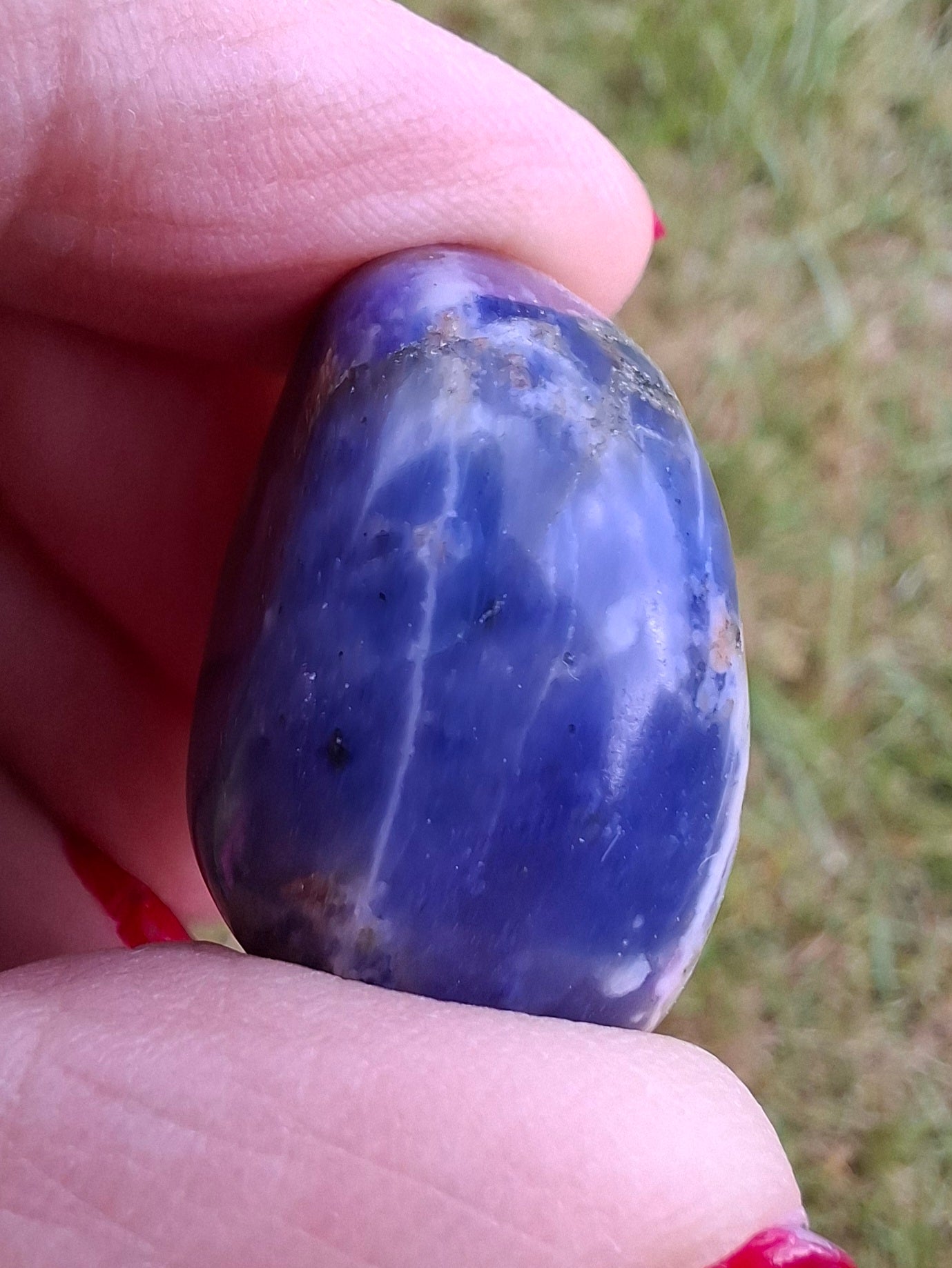 Sodalite, Tumble Stone, Crystal (Ref: T154)