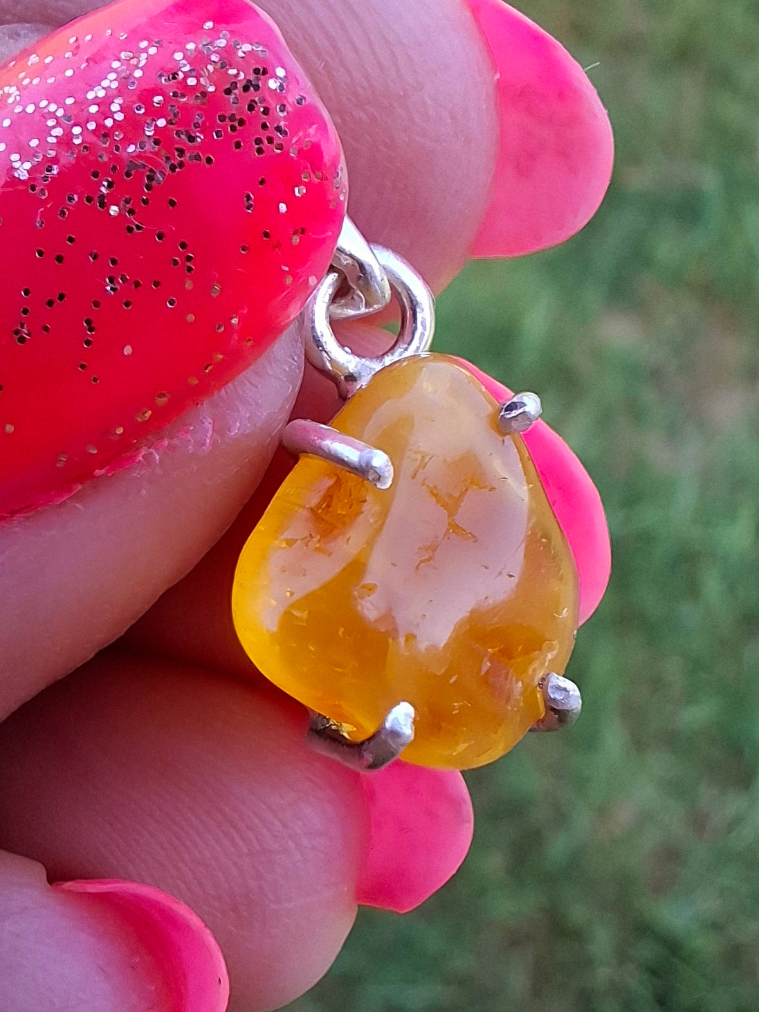 Baltic Amber Pendant, 925 Silver, Fossil (Ref: AP28)