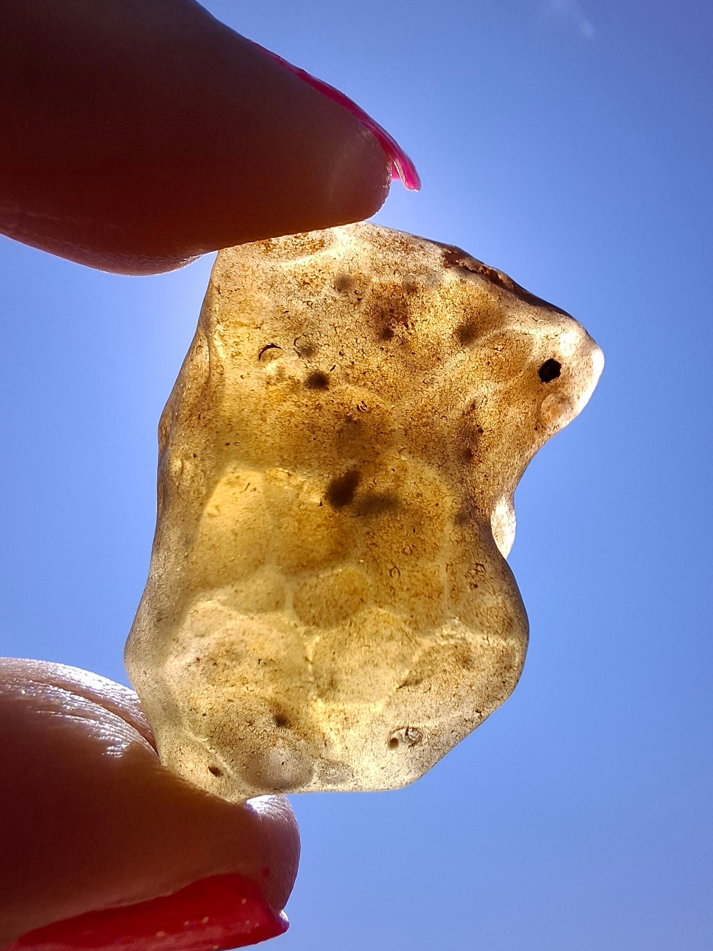 Libyan Desert Glass (darker) Piece, 10.25g, Tektite (Ref: L1368)