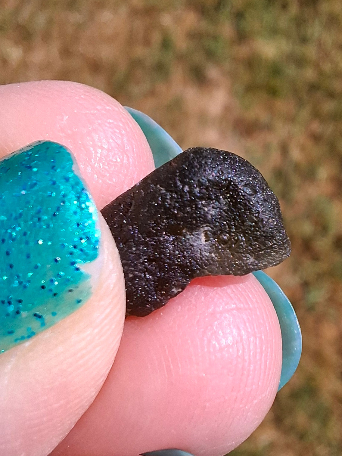 Moldavite Piece, 0.93g, Tektite (Ref: 1415)