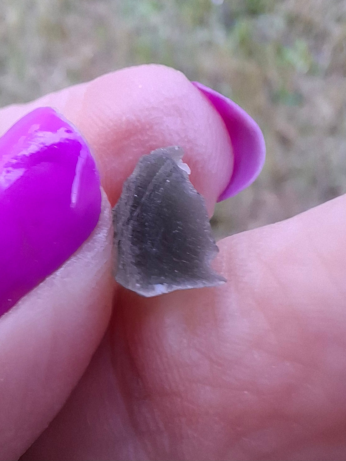 Moldavite Piece, 0.79g, Tektite (Ref: 1441)
